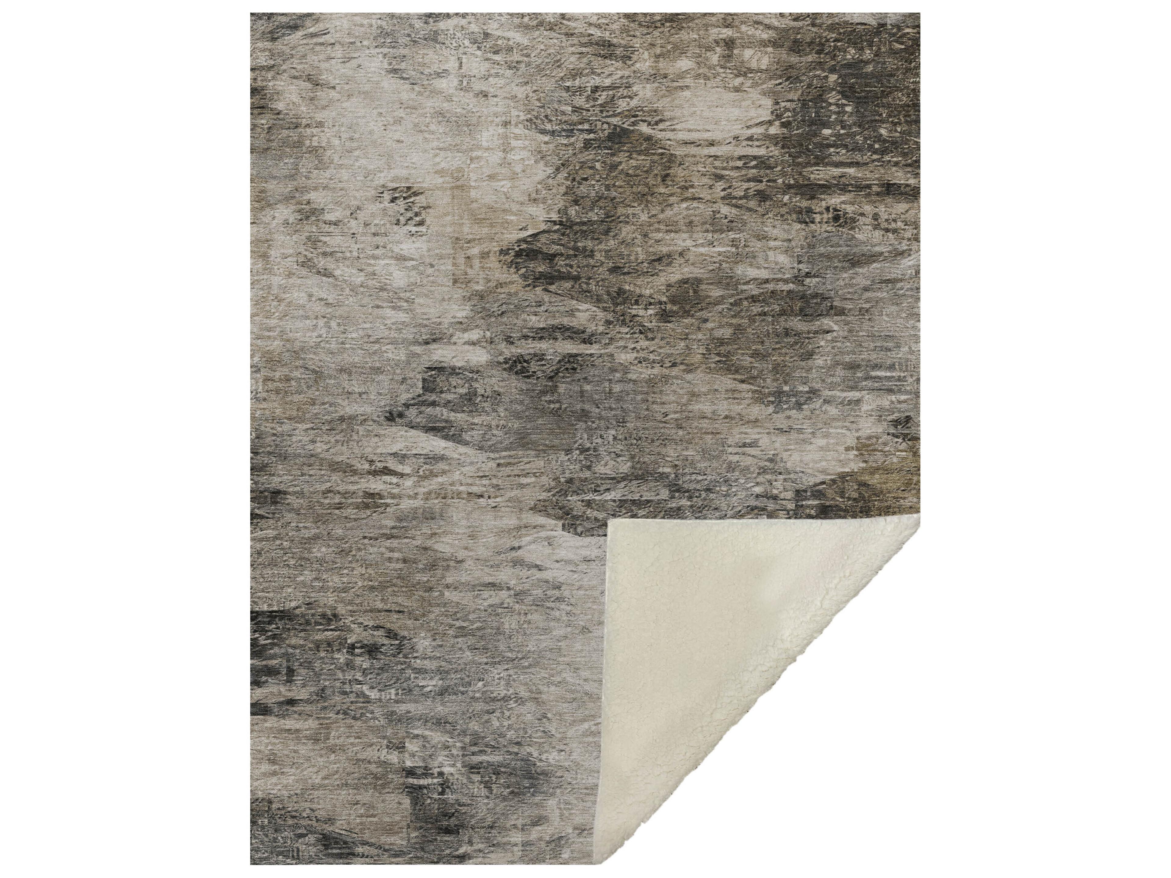 Dalyn Sherpa Brown Polyester Throw