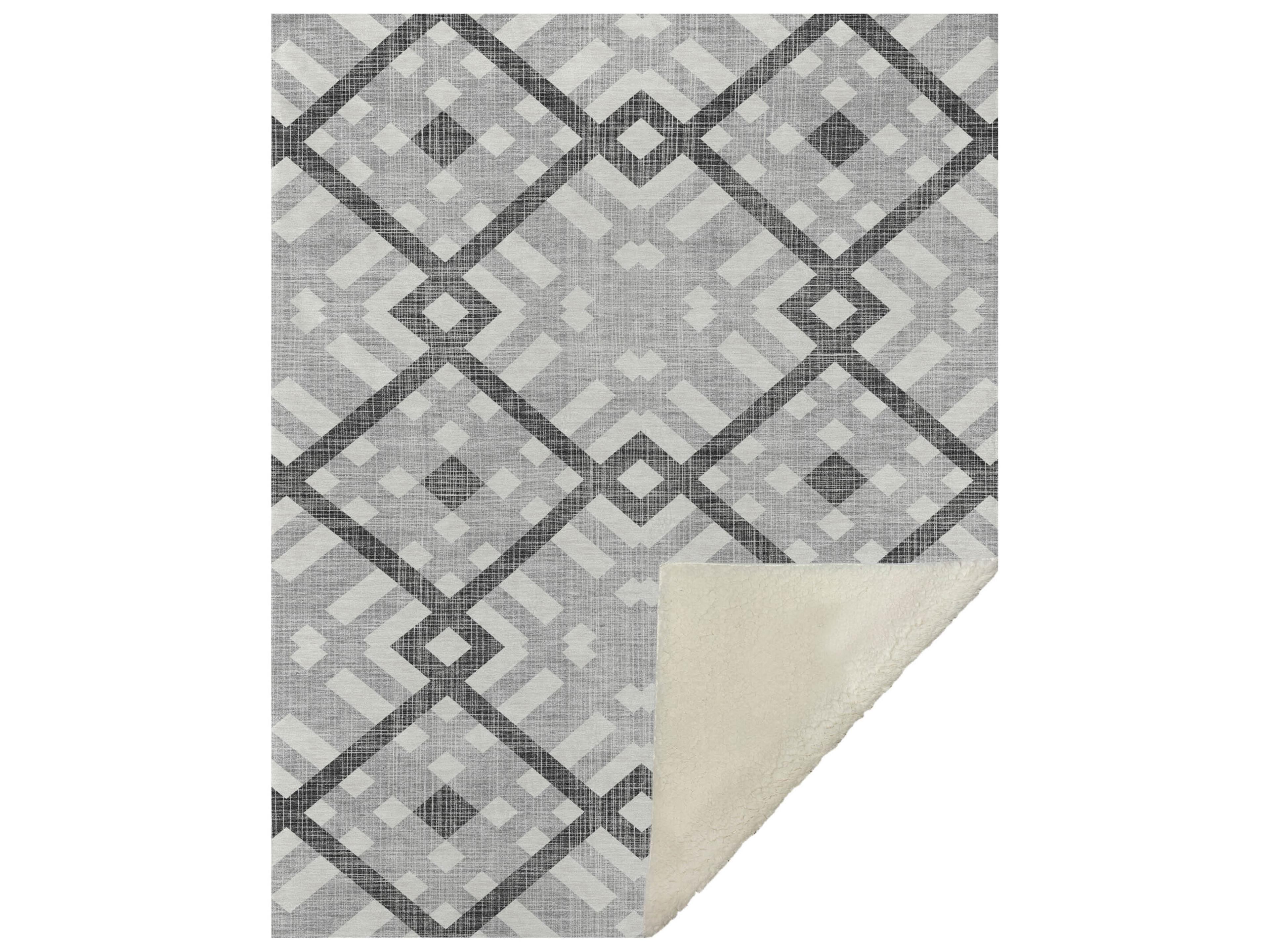 Dalyn Sherpa Gray Polyester Throw