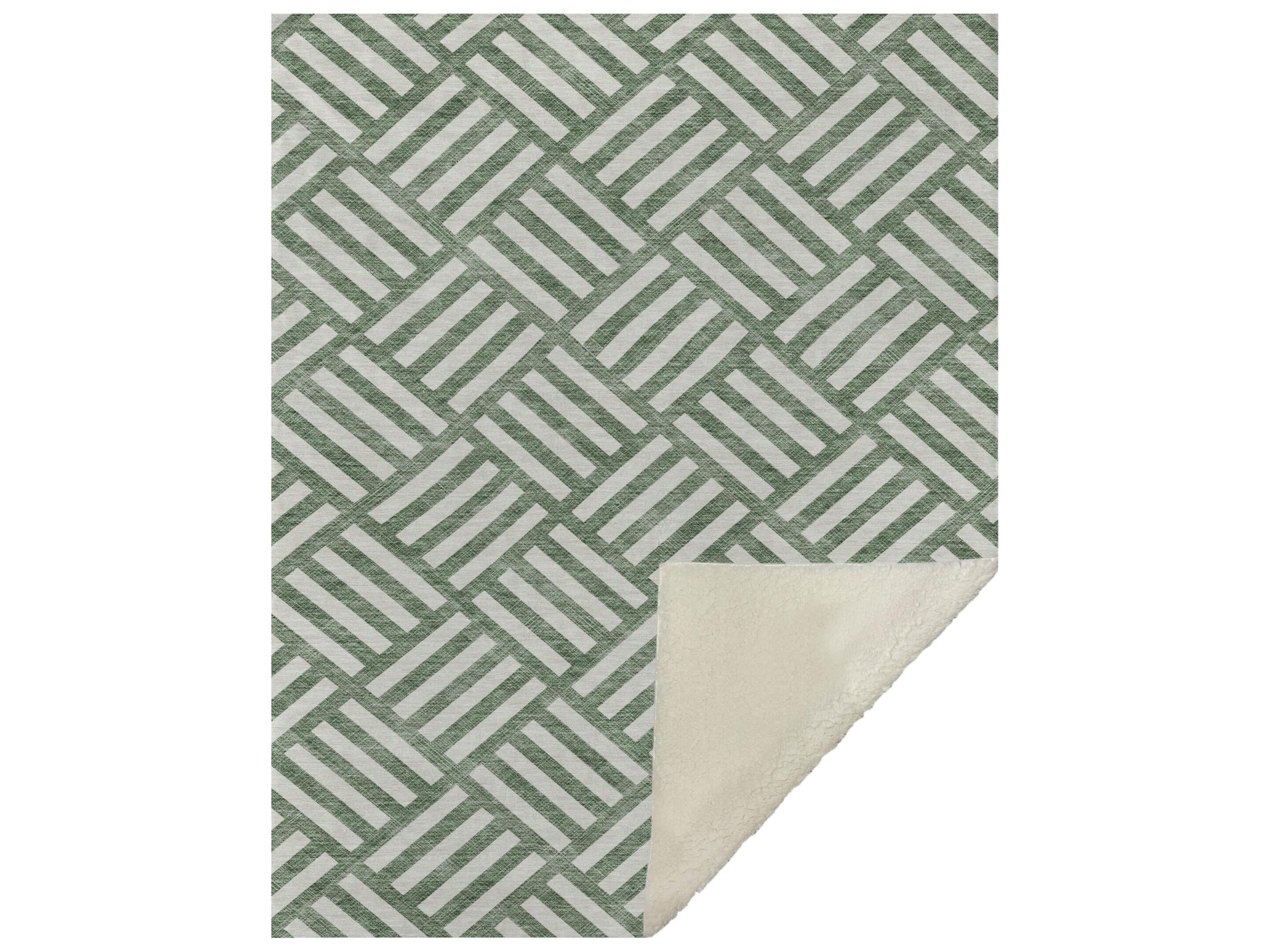 Dalyn Sherpa Green Polyester Throw