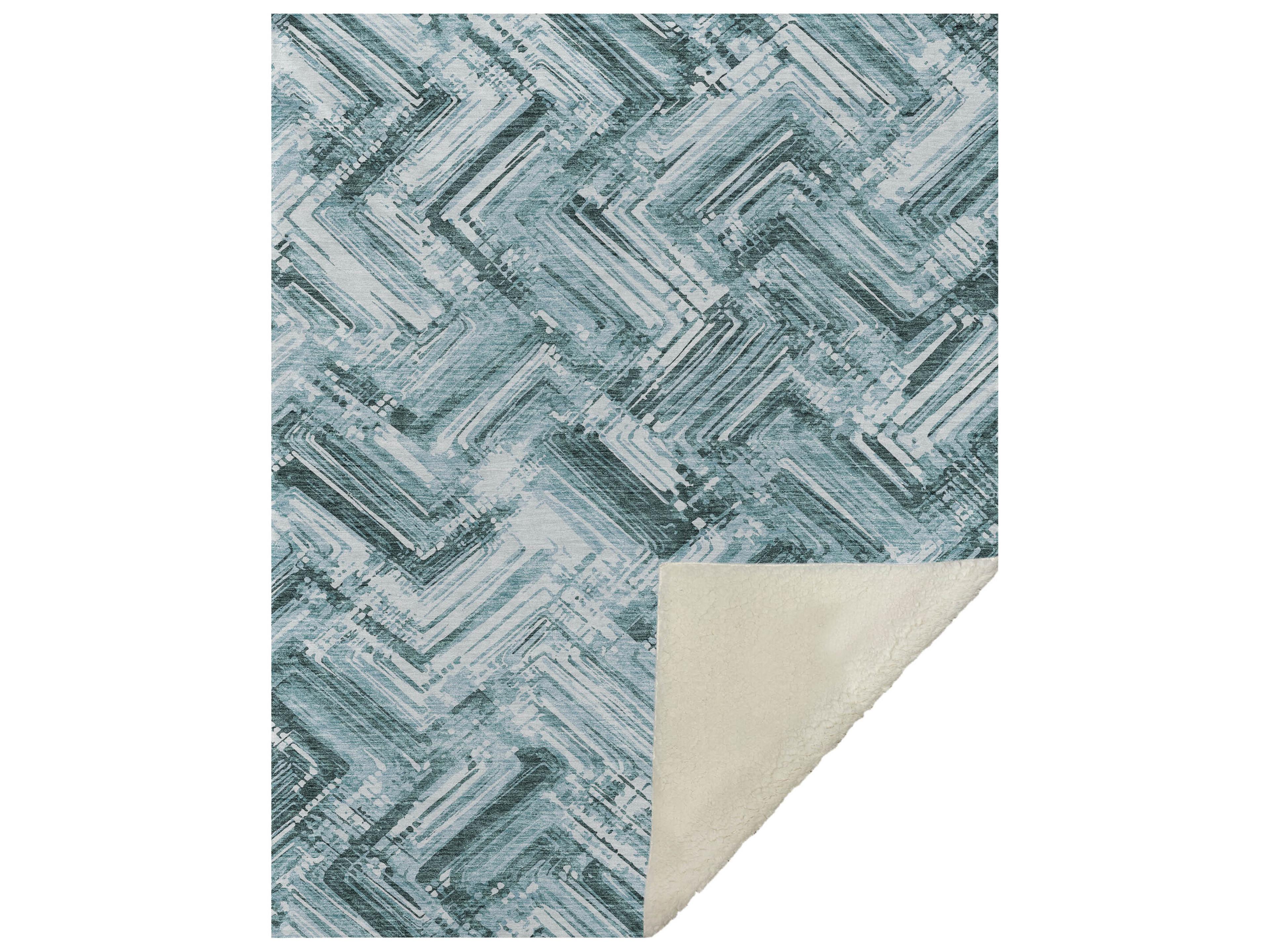 Dalyn Sherpa Teal Polyester Throw