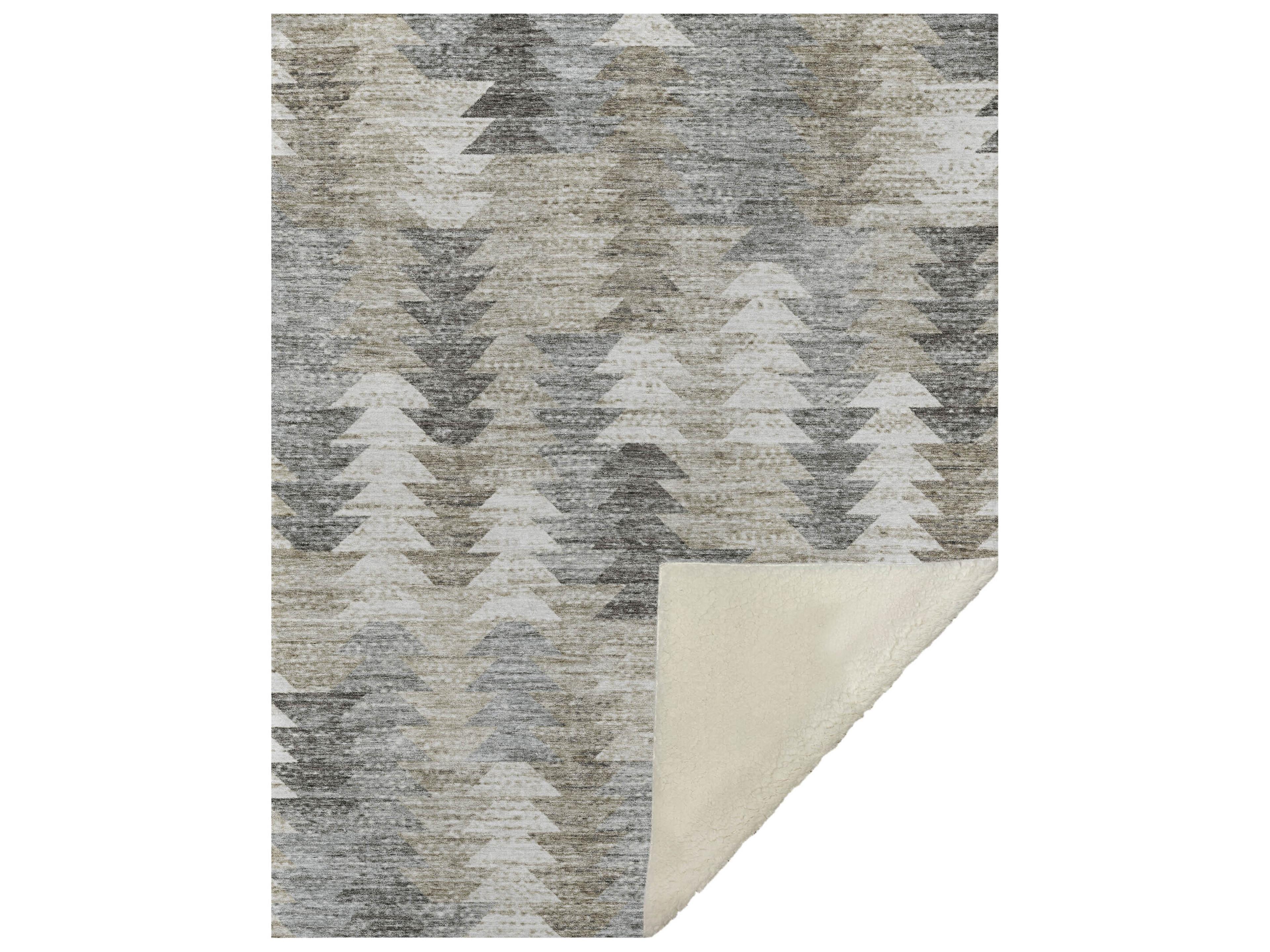 Dalyn Sherpa Brown Polyester Throw
