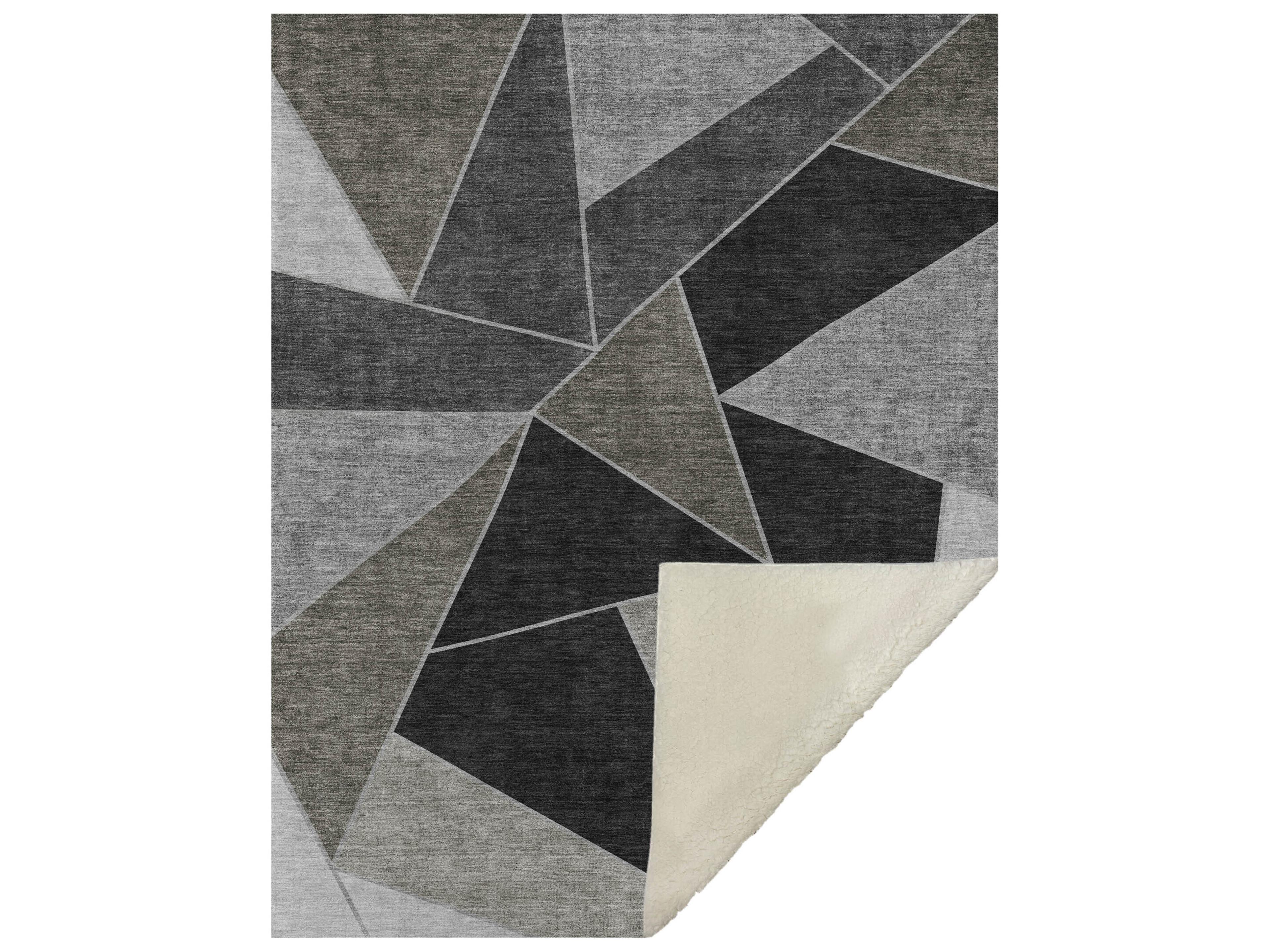 Dalyn Sherpa Brown Polyester Throw