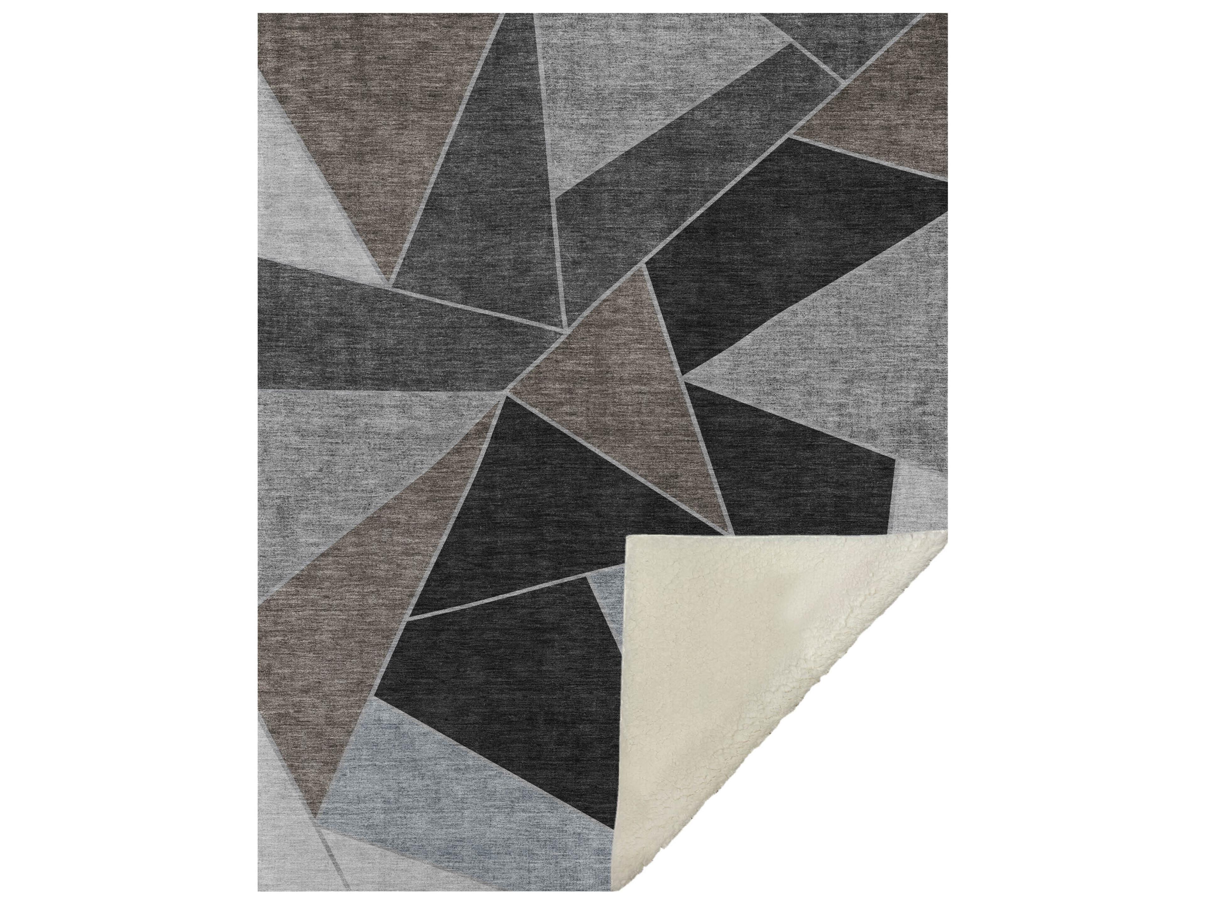 Dalyn Sherpa Brown Polyester Throw