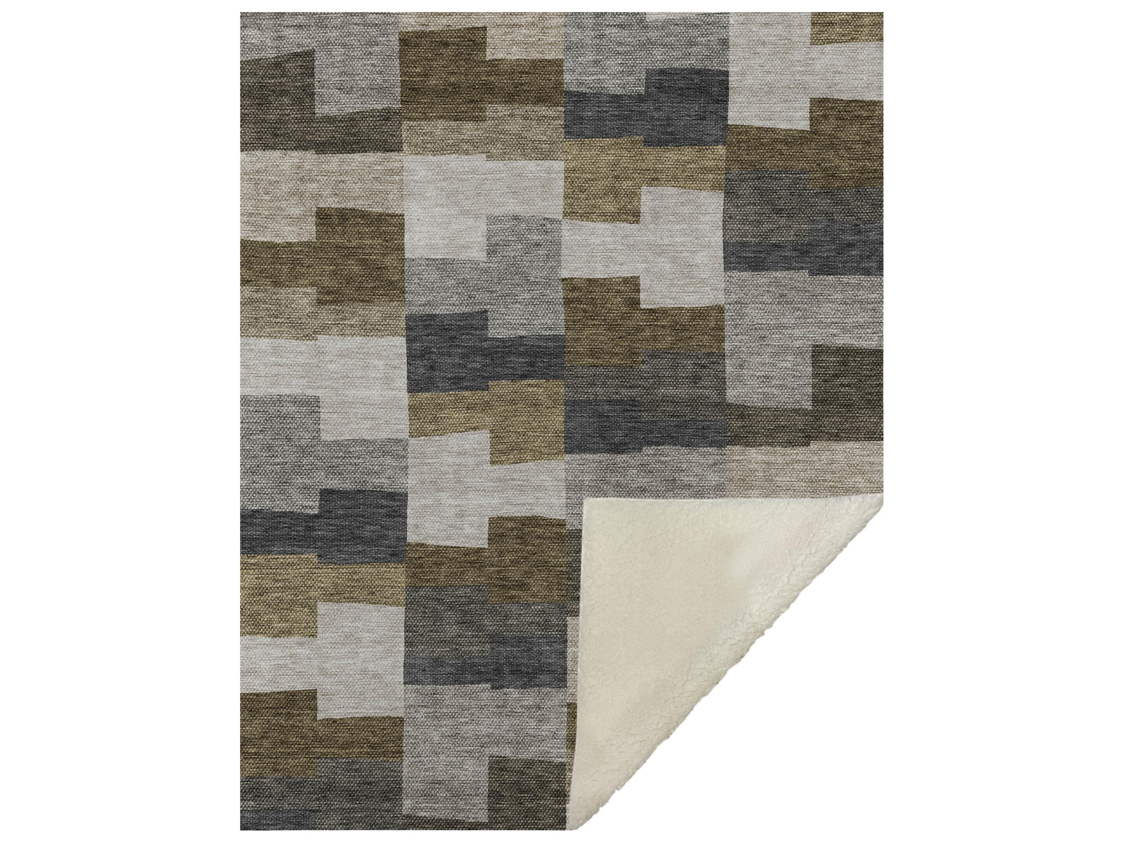 Dalyn Sherpa Brown Polyester Throw