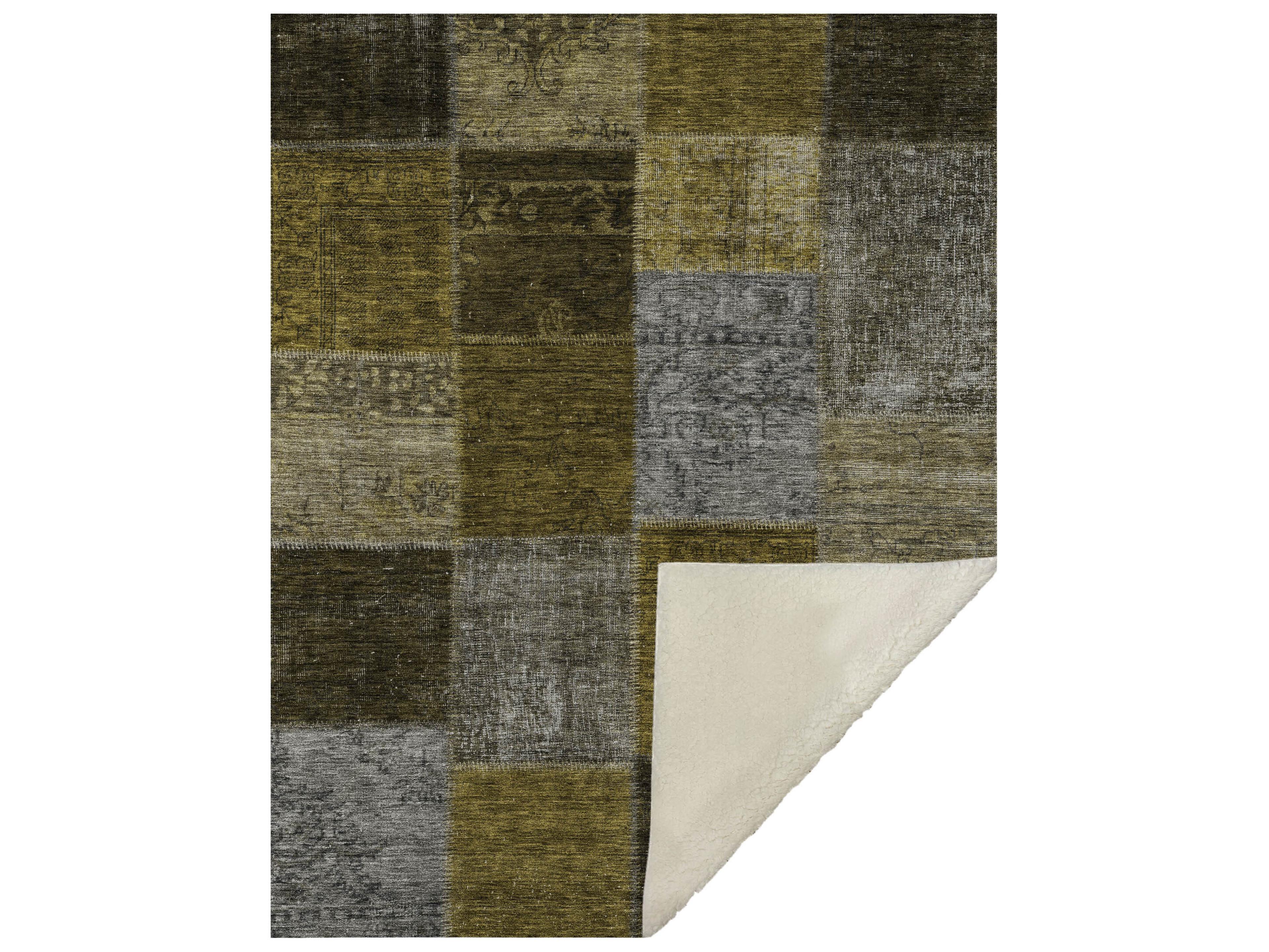 Dalyn Sherpa Brown Polyester Throw