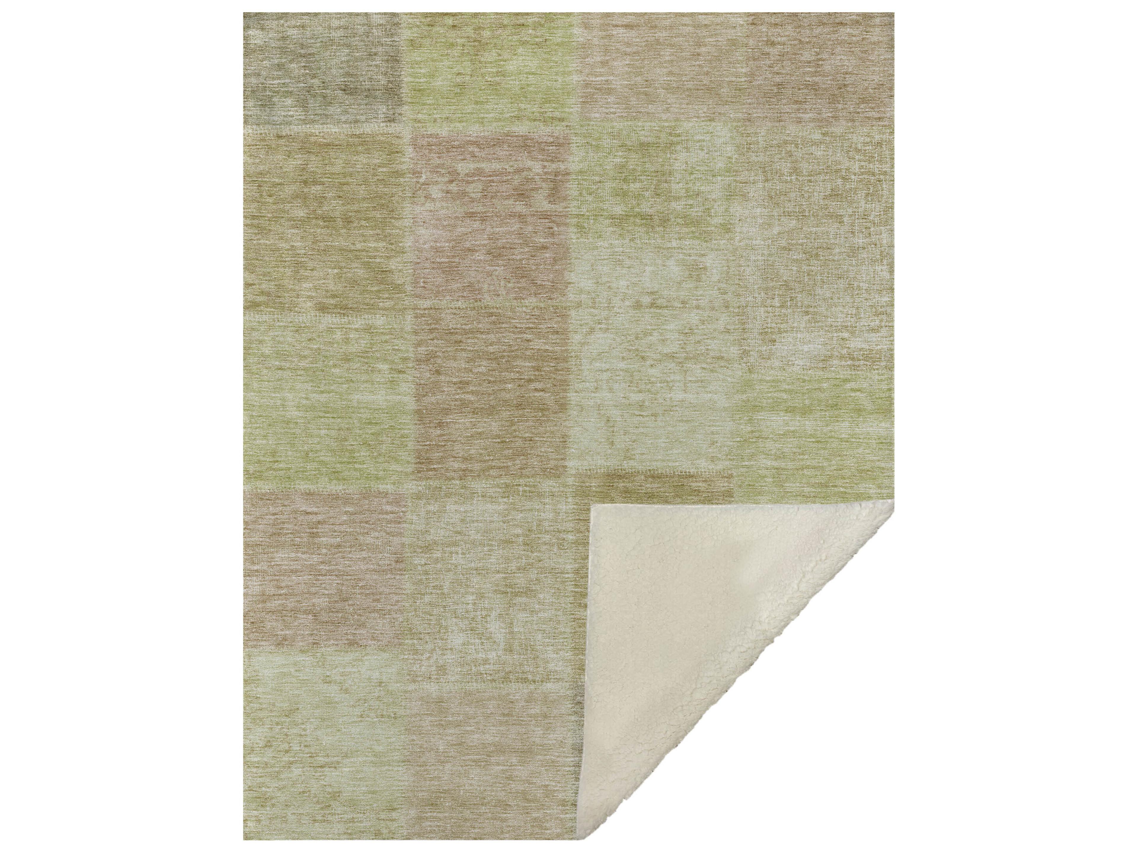 Dalyn Sherpa Green Polyester Throw