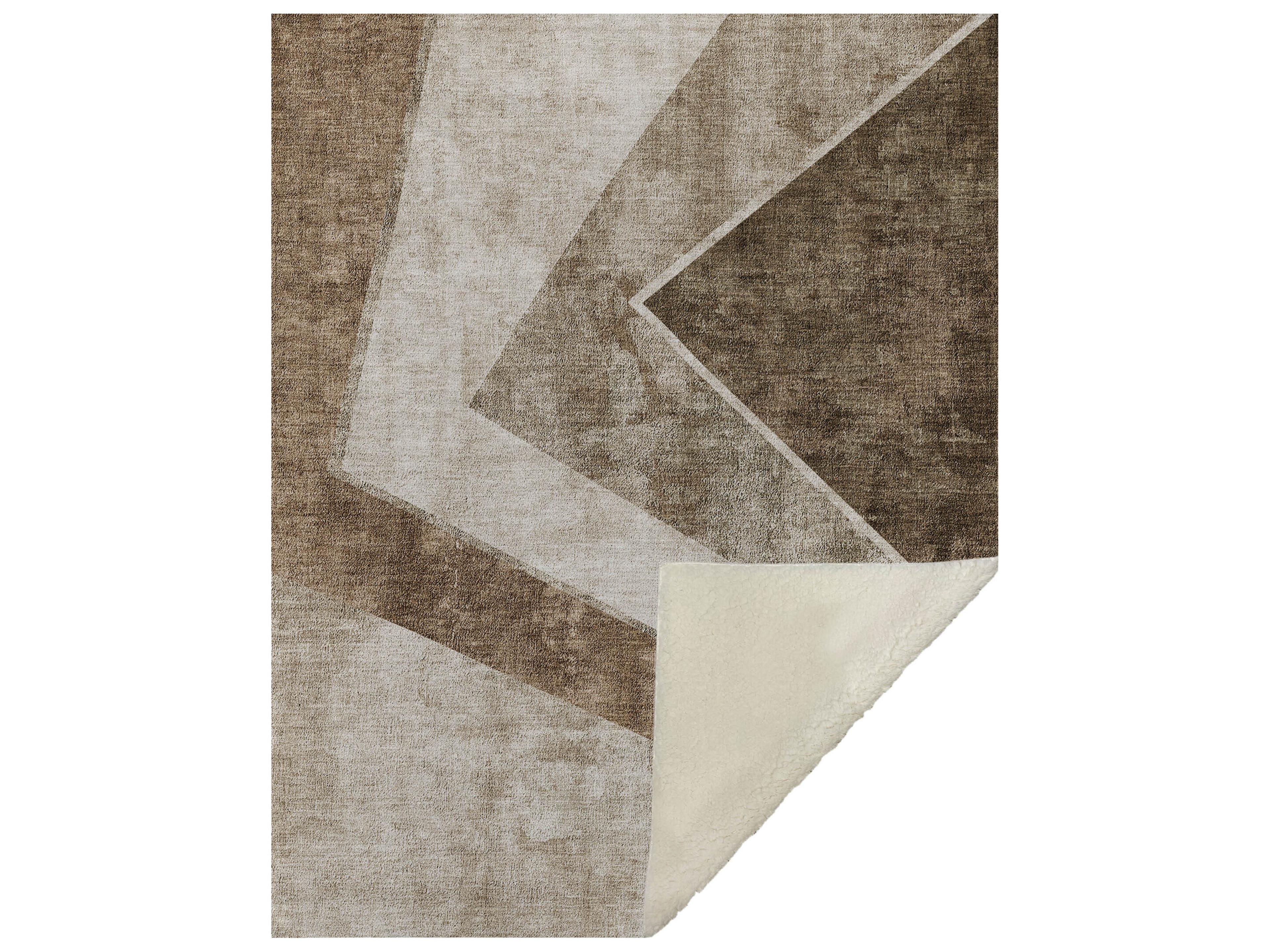 Dalyn Sherpa Brown Polyester Throw