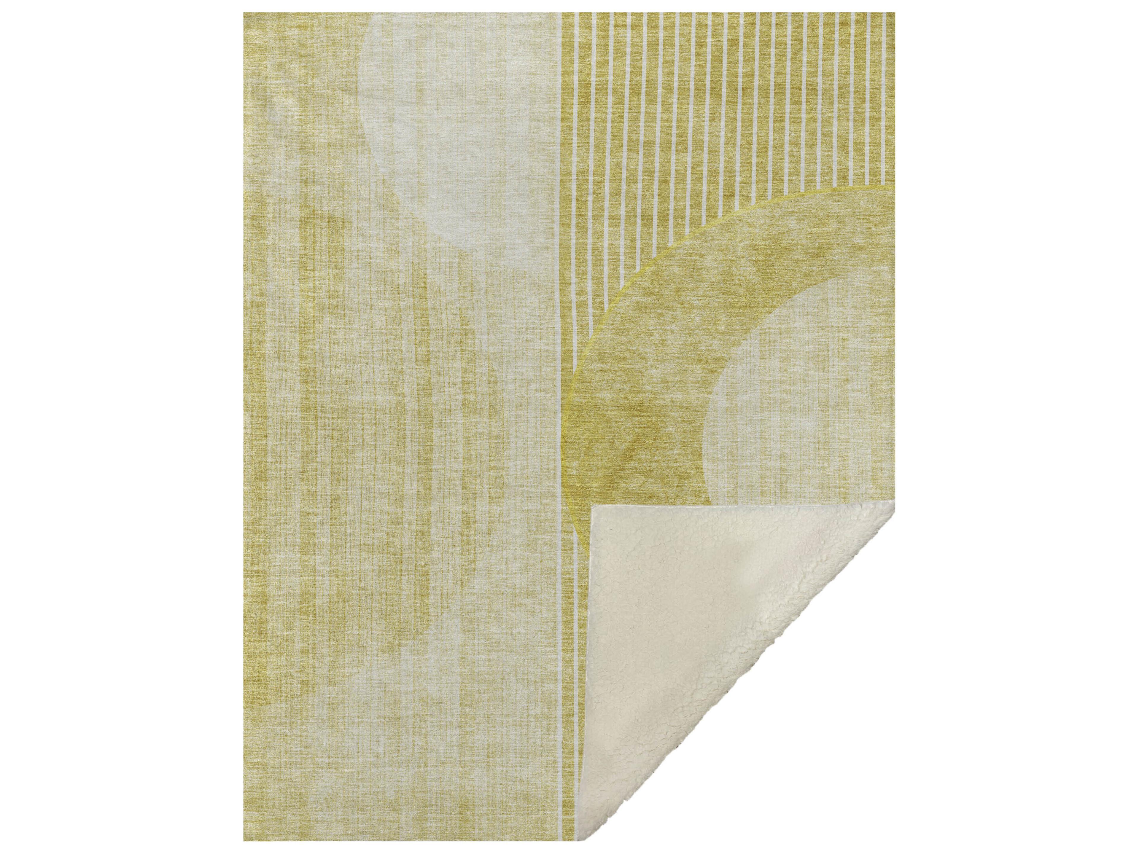 Dalyn Sherpa Gold Polyester Throw