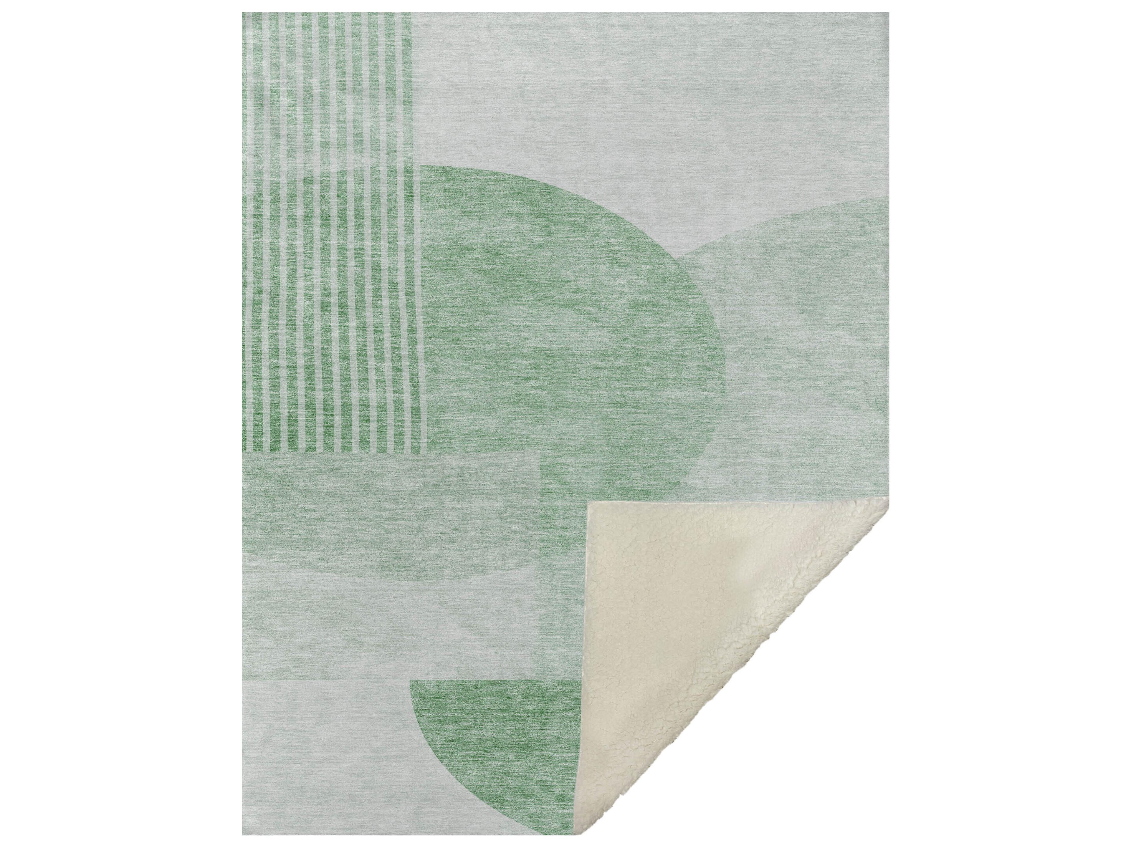 Dalyn Sherpa Green Polyester Throw
