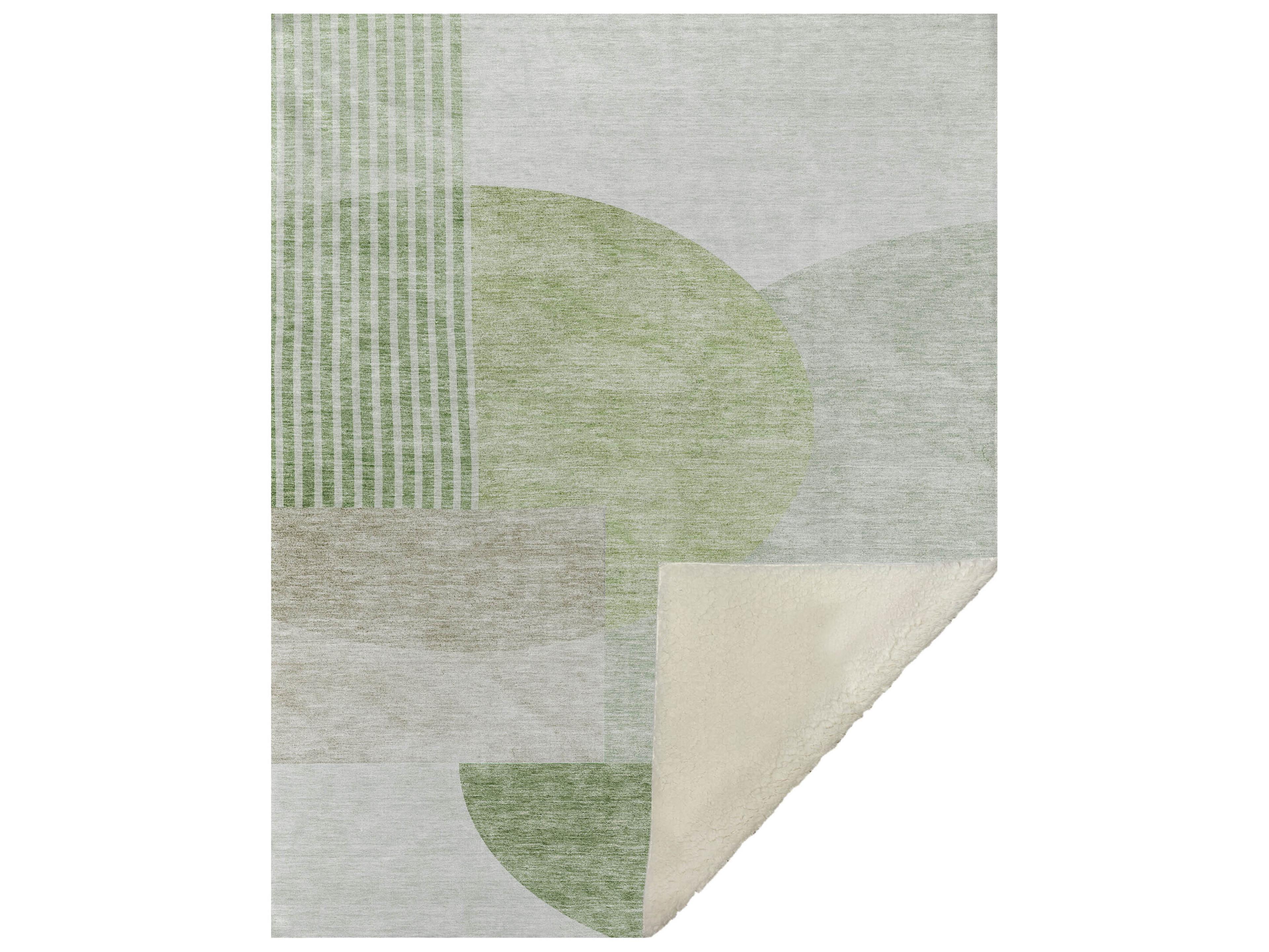 Dalyn Sherpa Green Polyester Throw