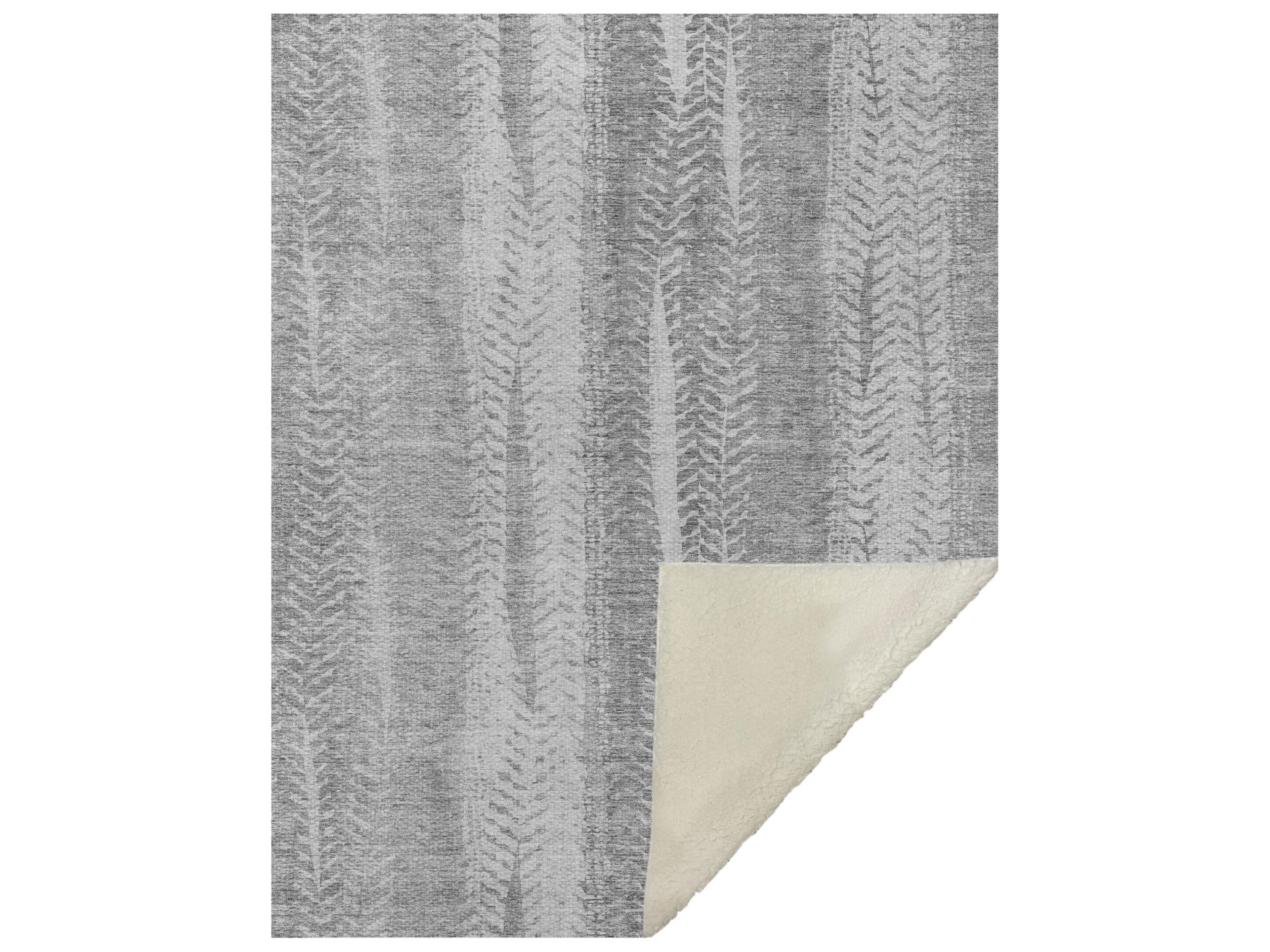 Dalyn Sherpa Gray Polyester Throw