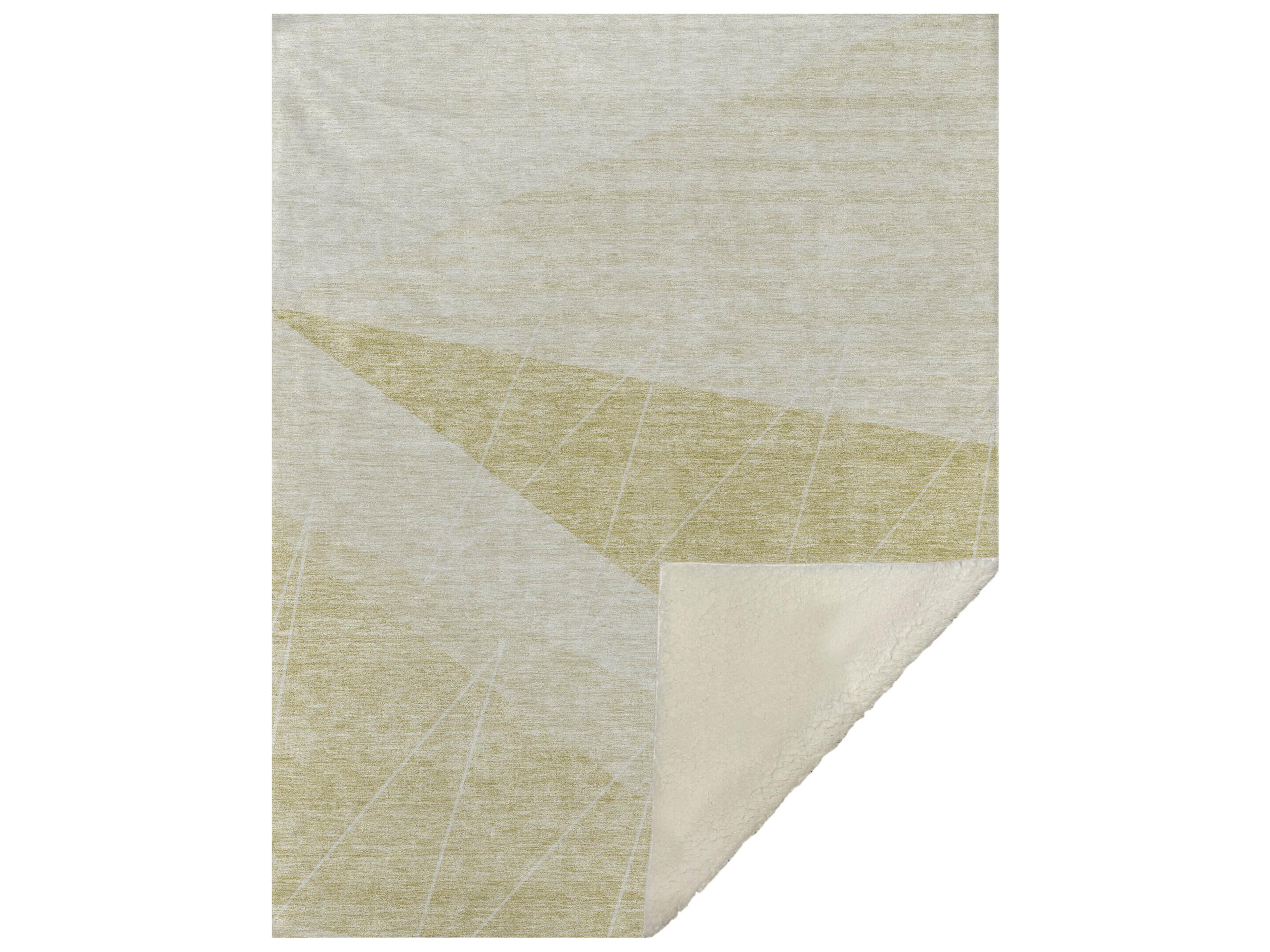 Dalyn Sherpa Gold Polyester Throw