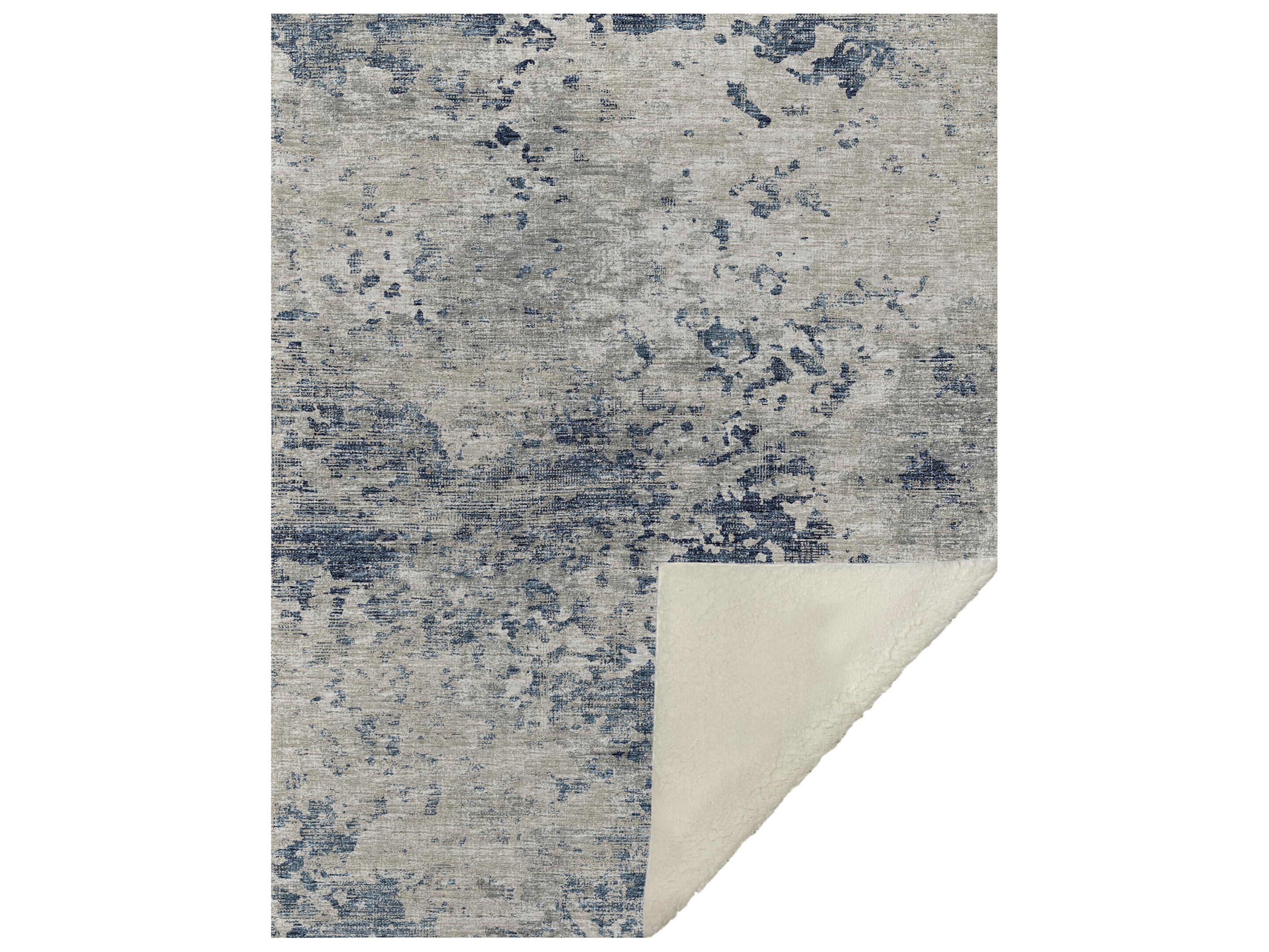 Dalyn Sherpa Navy Polyester Throw