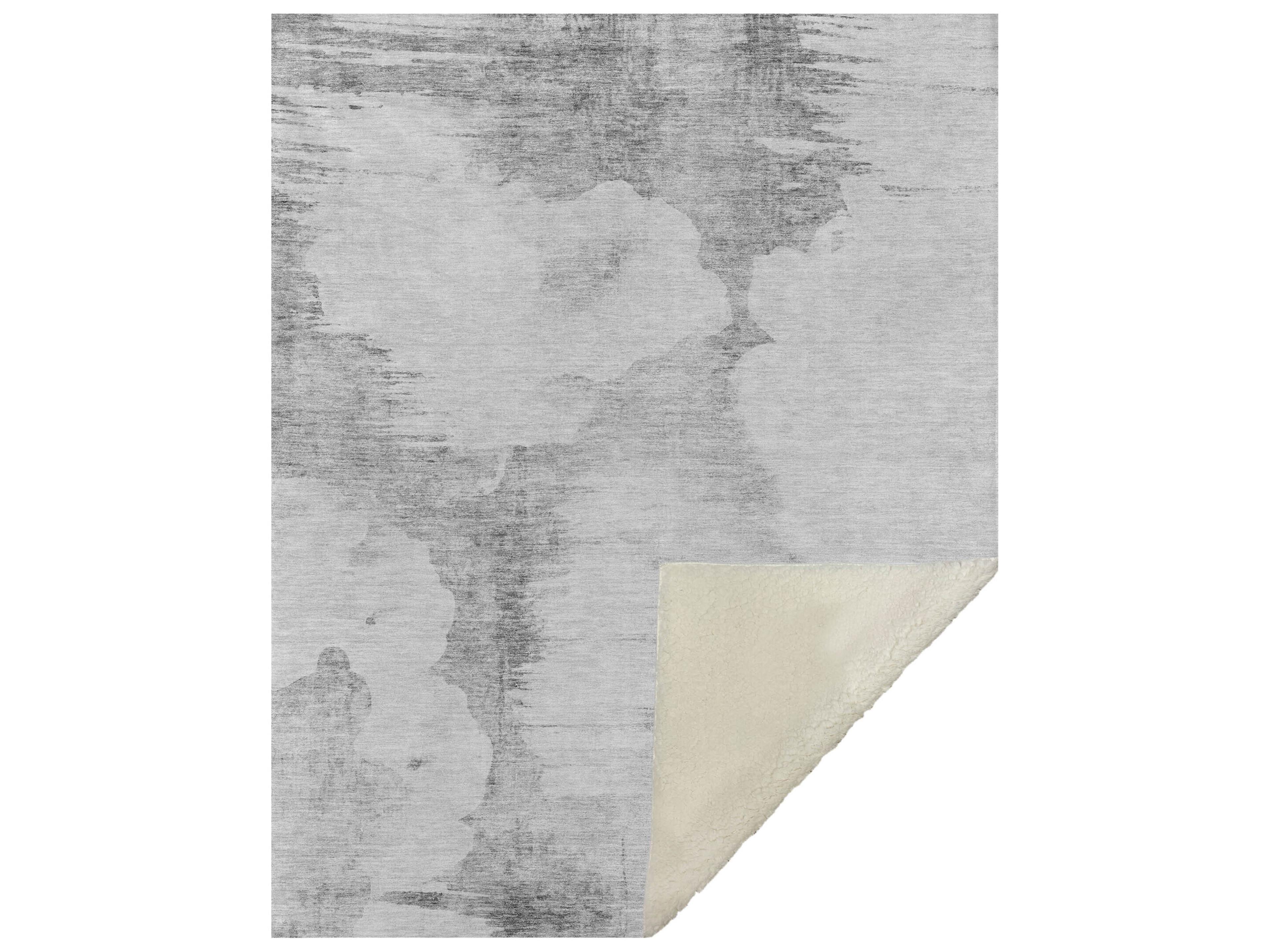 Dalyn Sherpa Gray Polyester Throw