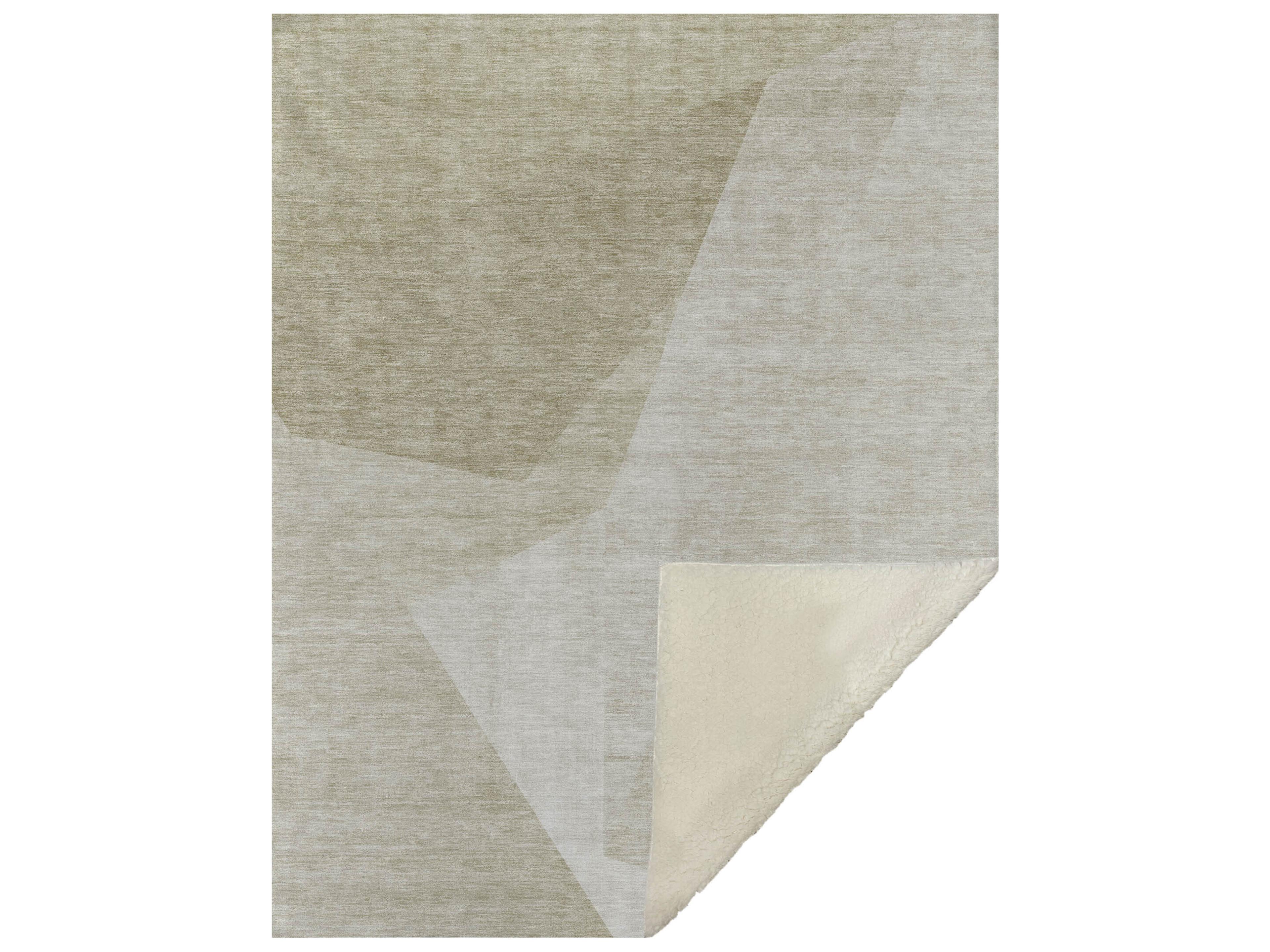 Dalyn Sherpa Brown Polyester Throw