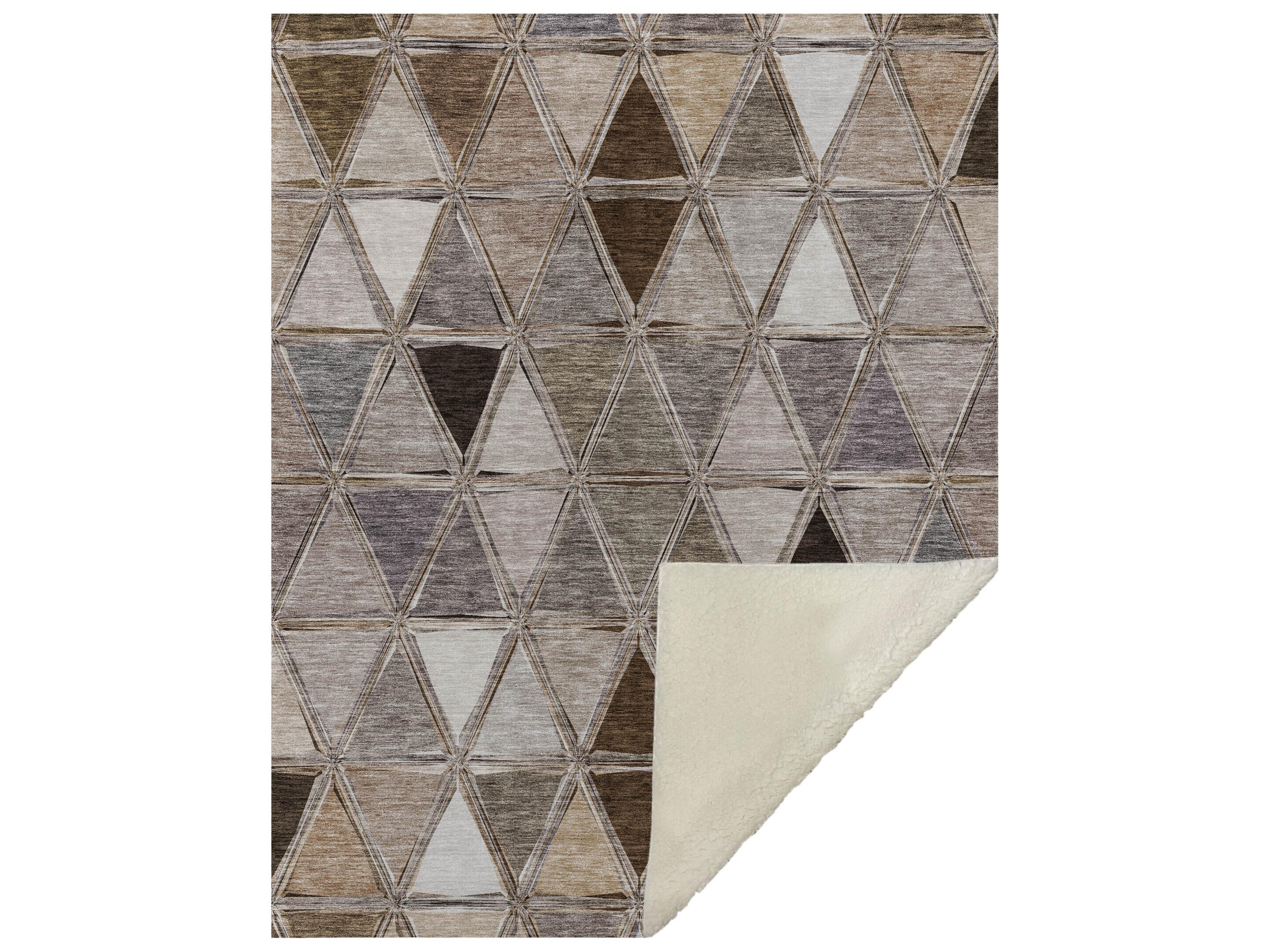 Dalyn Sherpa Brown Polyester Throw