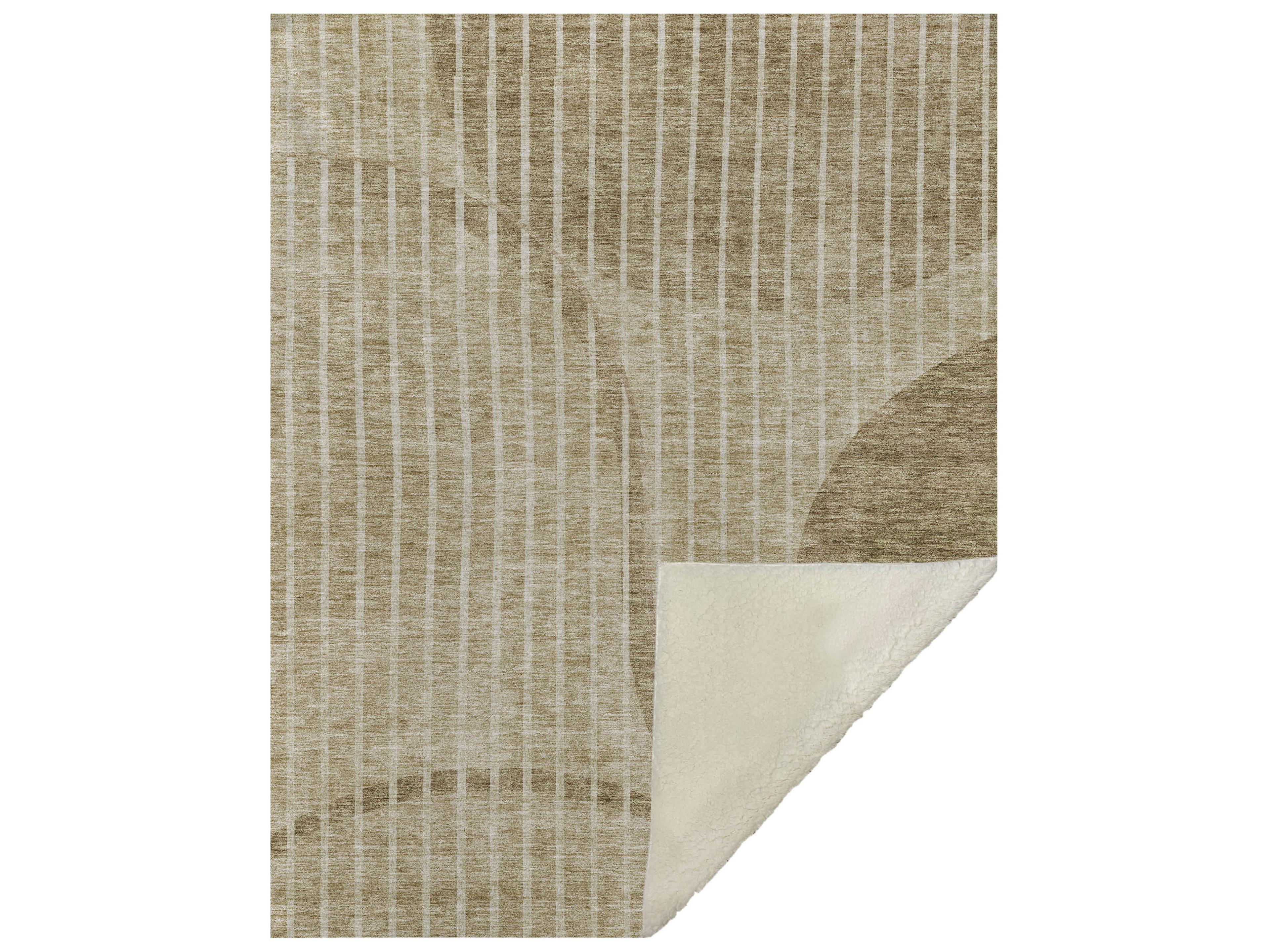 Dalyn Sherpa Brown Polyester Throw