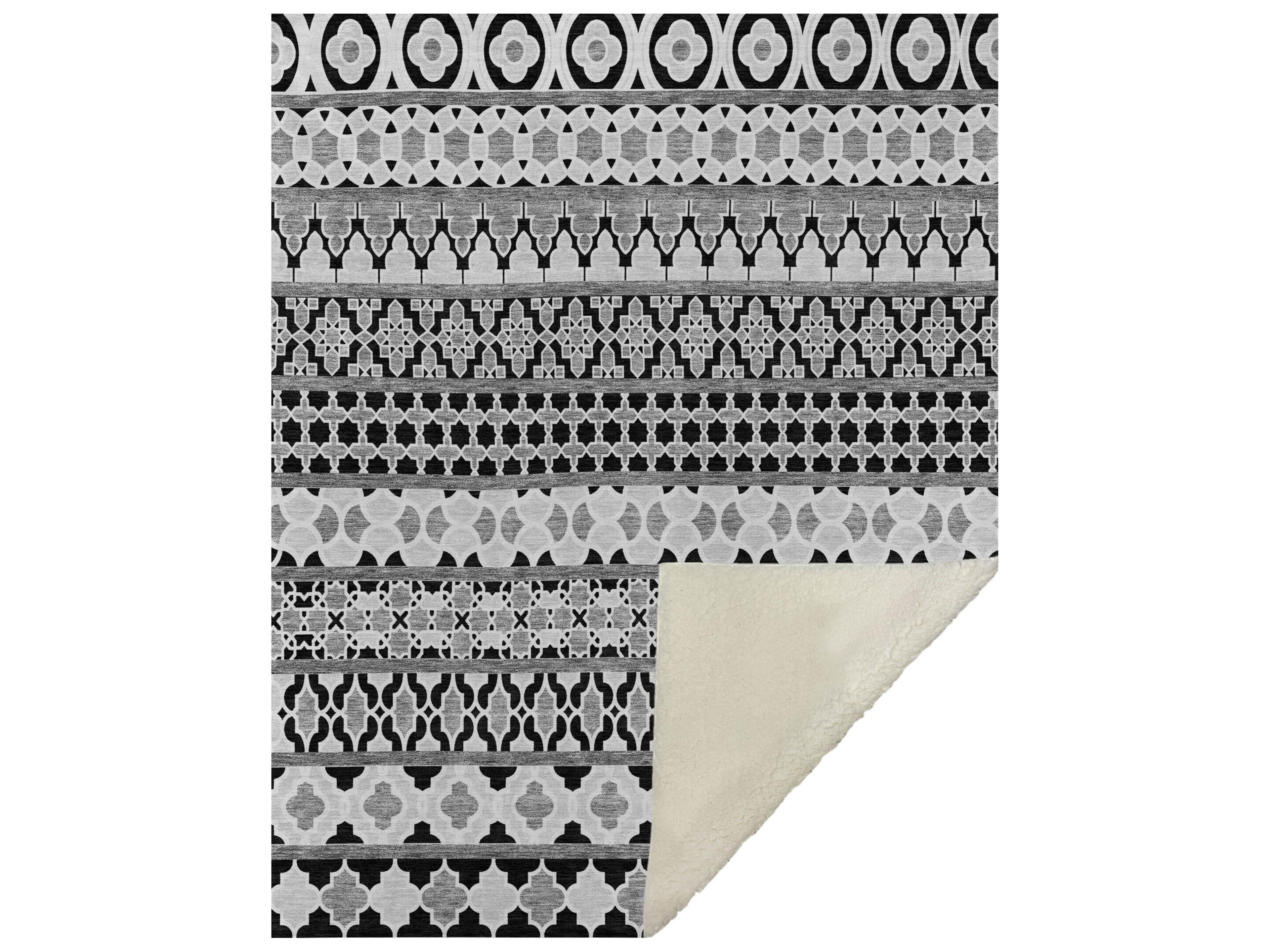 Dalyn Sherpa Black Polyester Throw