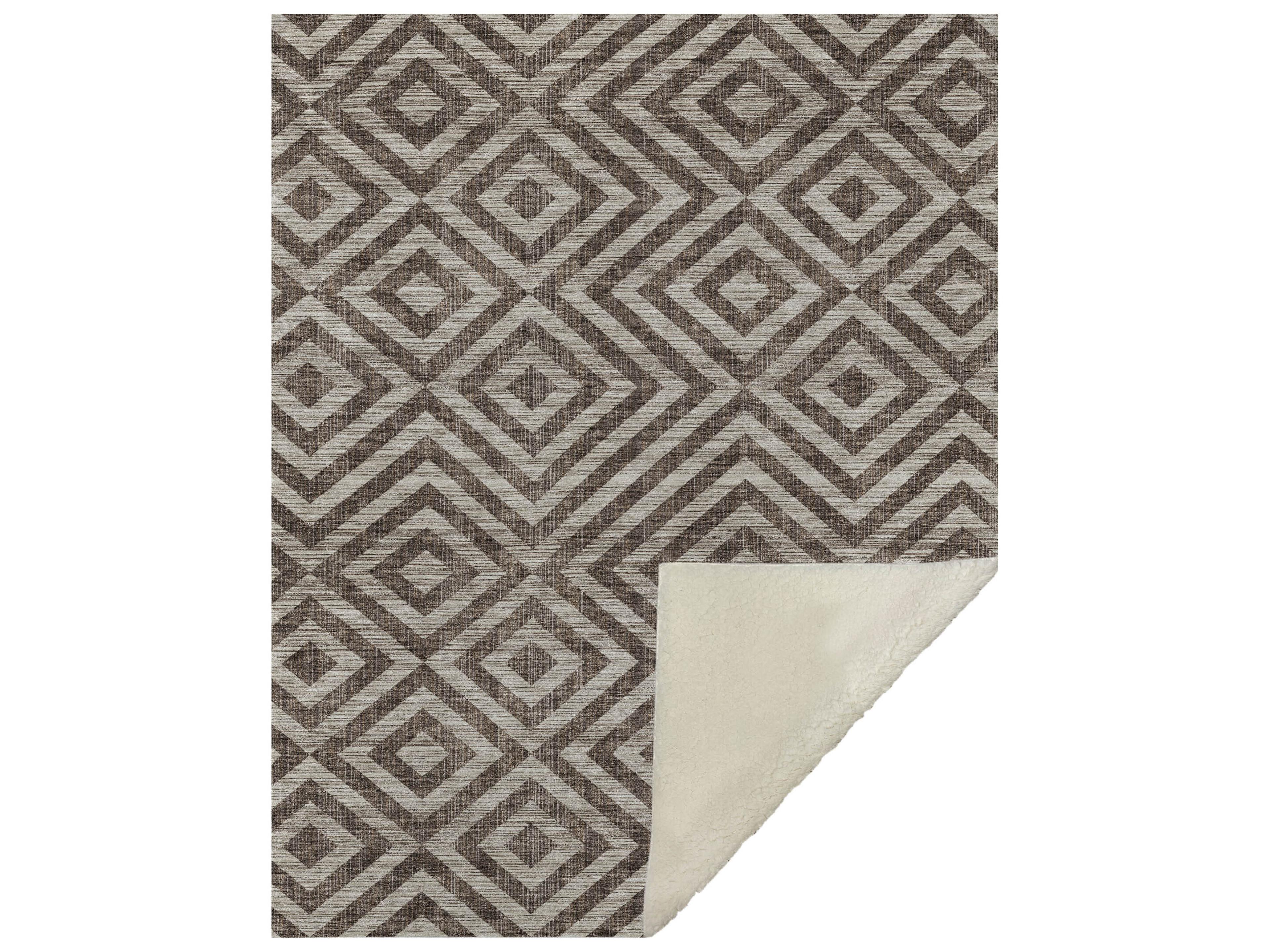 Dalyn Sherpa Brown Polyester Throw