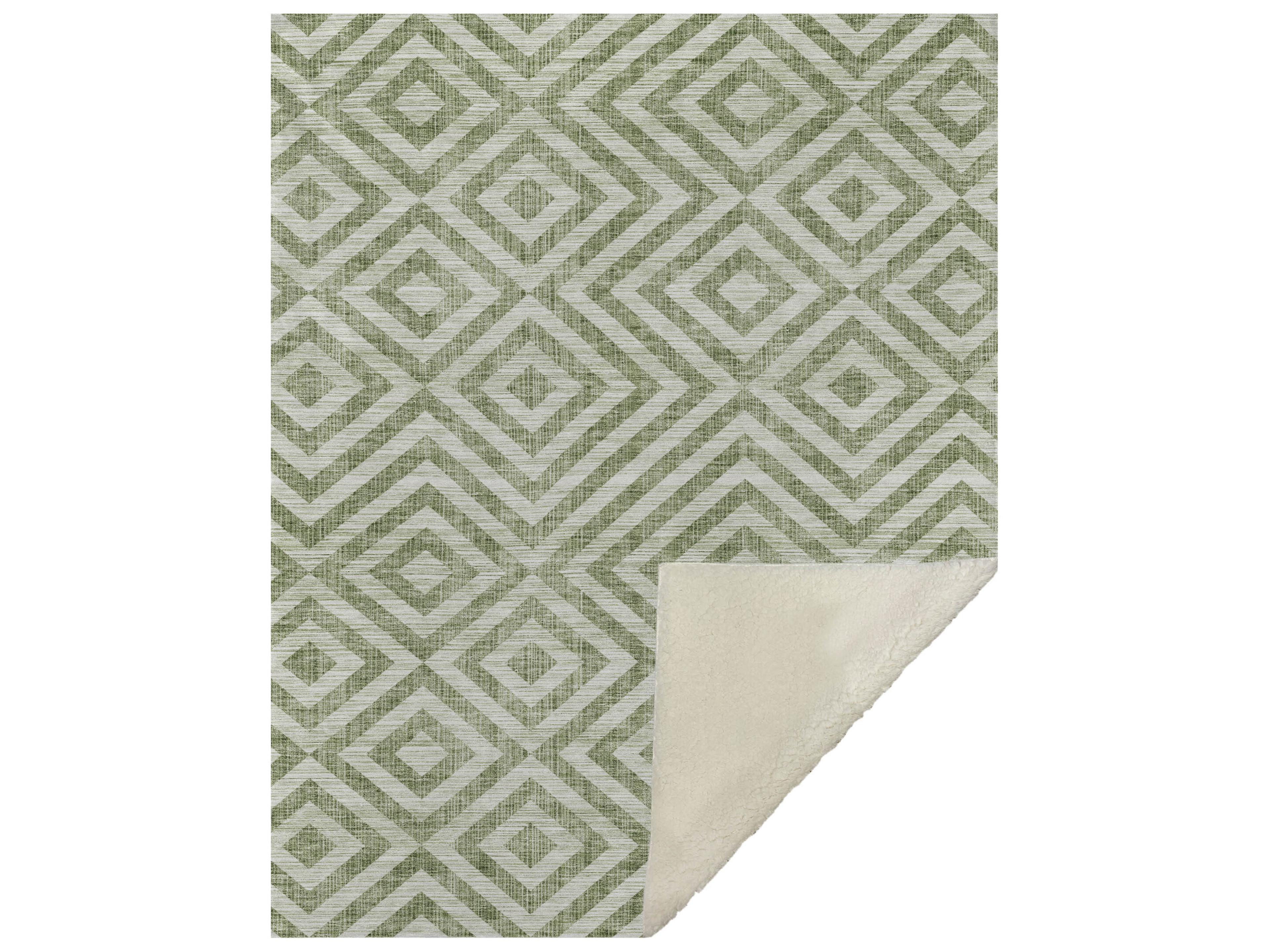 Dalyn Sherpa Green Polyester Throw