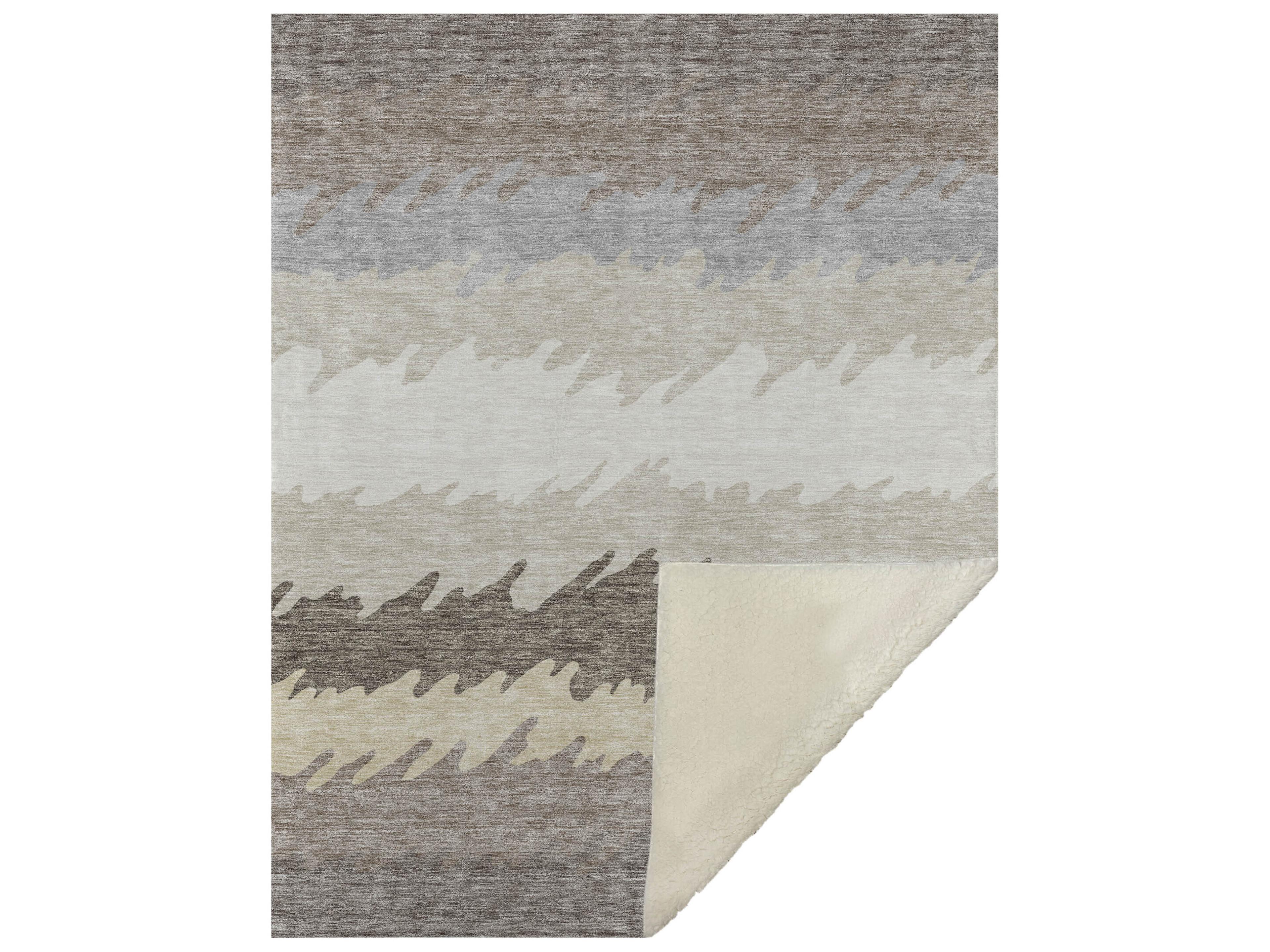 Dalyn Sherpa Brown Polyester Throw