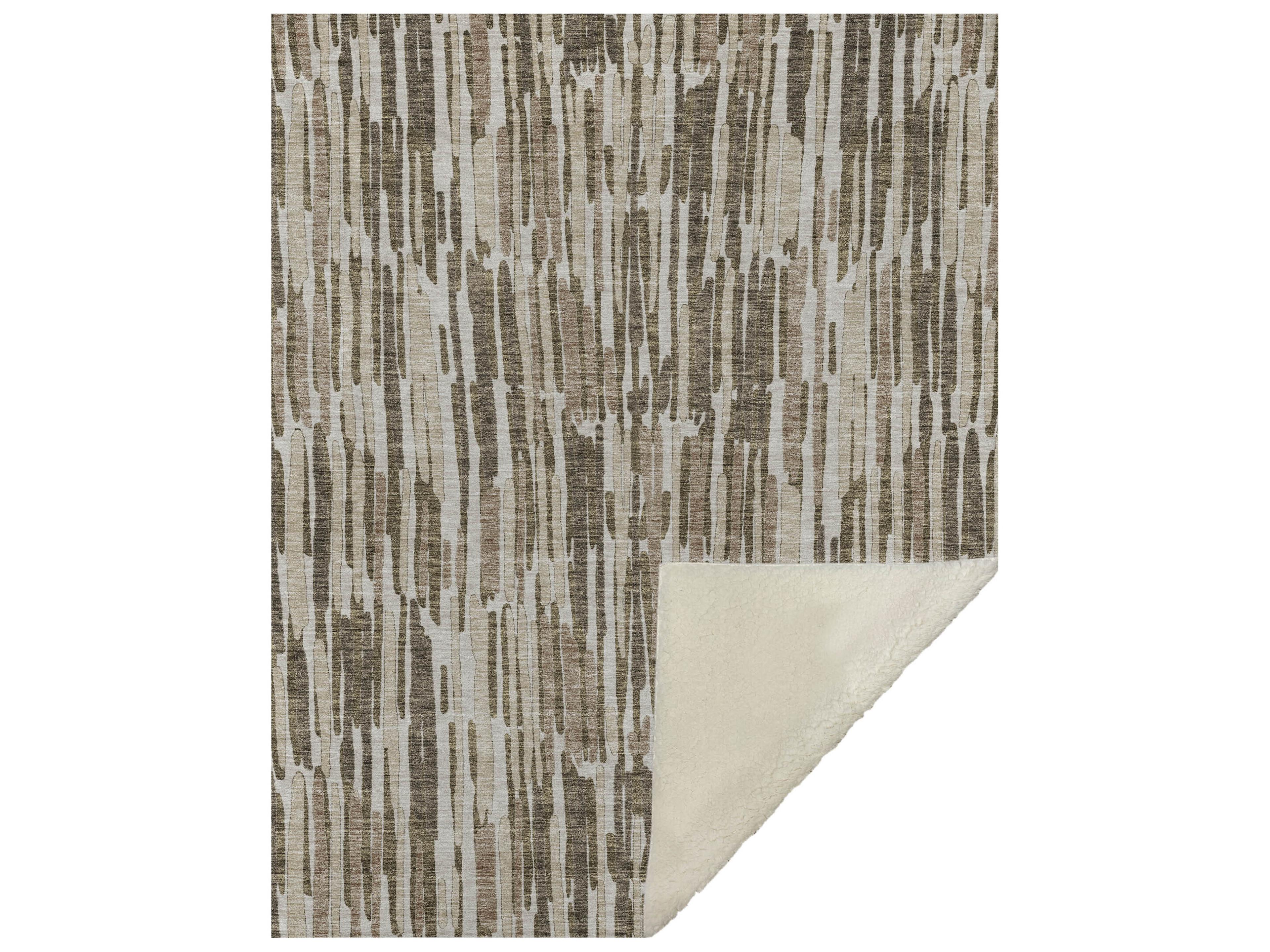 Dalyn Sherpa Brown Polyester Throw