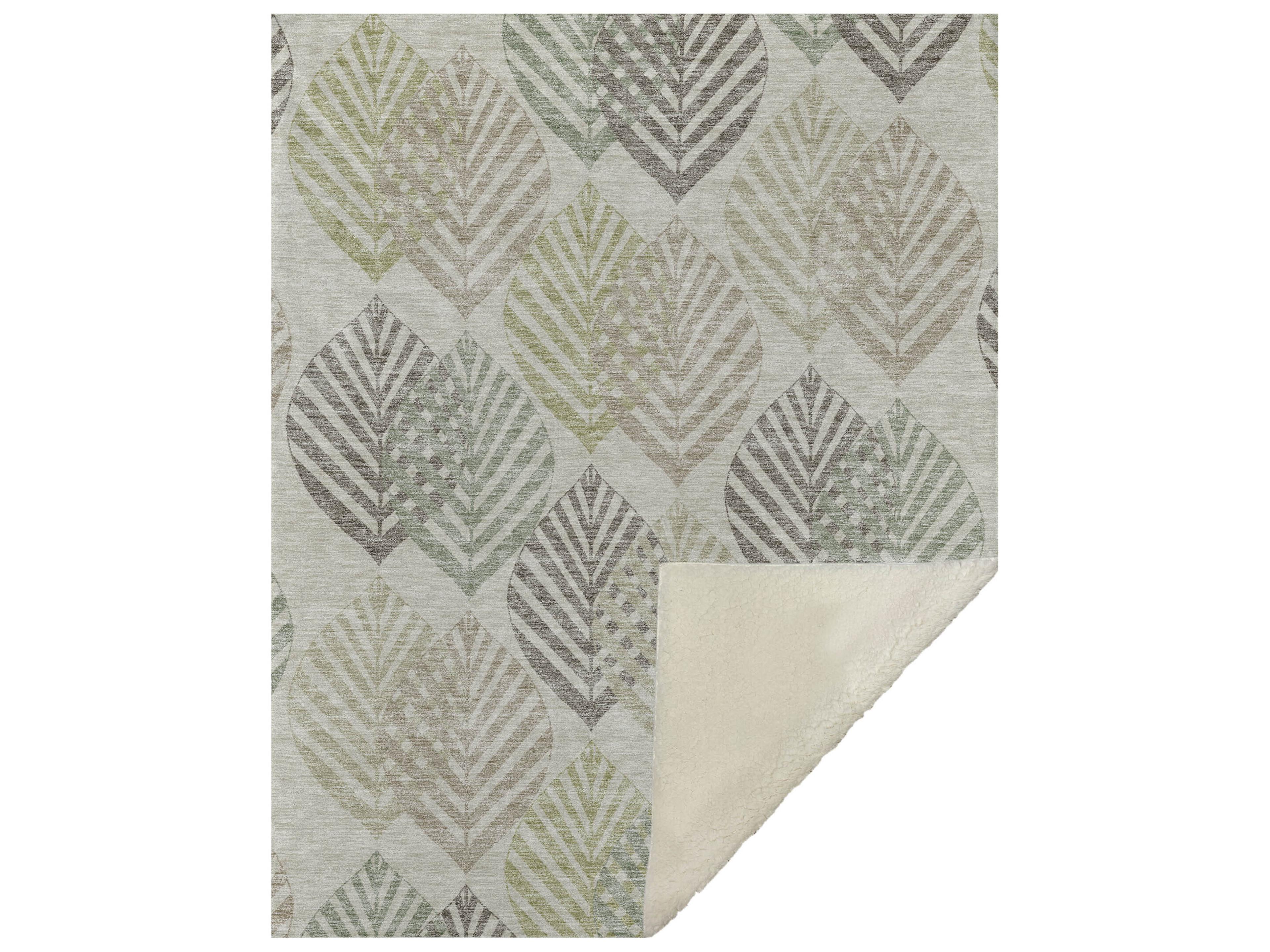 Dalyn Sherpa Brown Polyester Throw