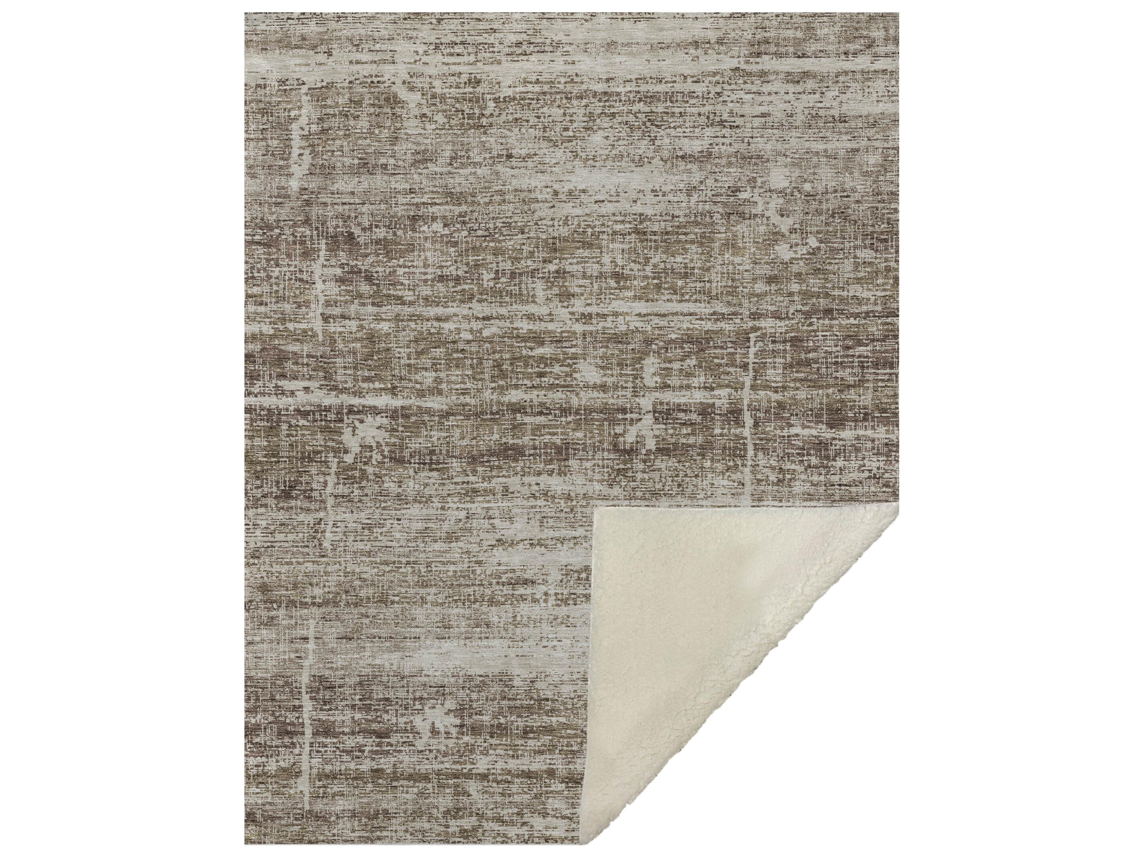 Dalyn Sherpa Brown Polyester Throw