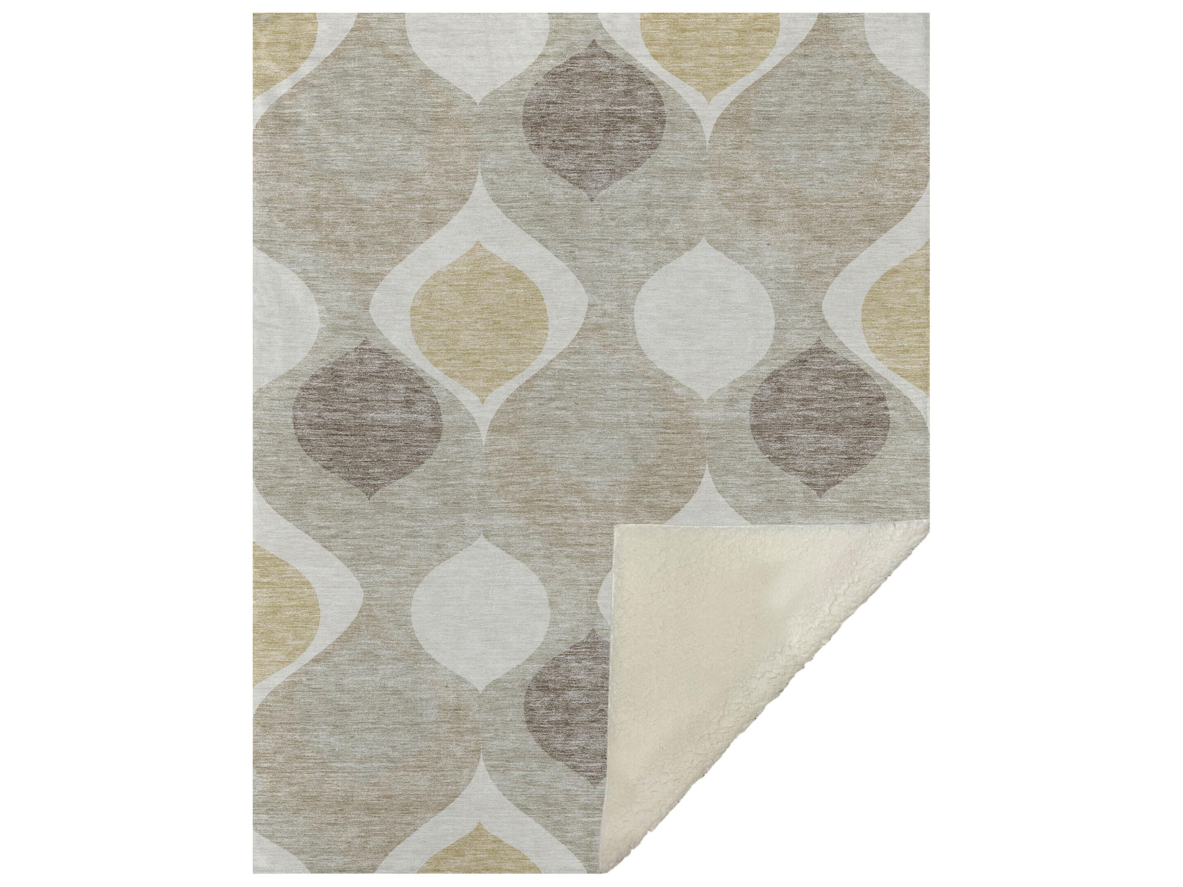 Dalyn Sherpa Brown Polyester Throw