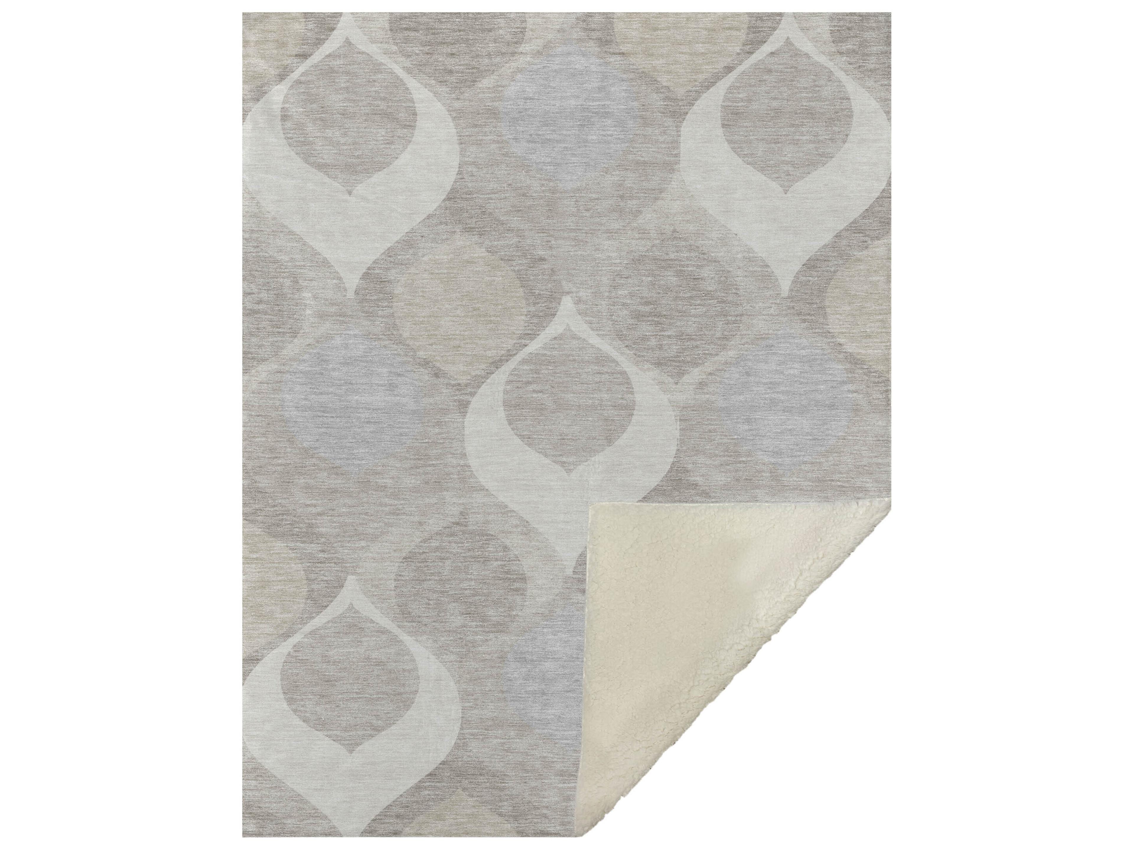 Dalyn Sherpa Ivory Polyester Throw