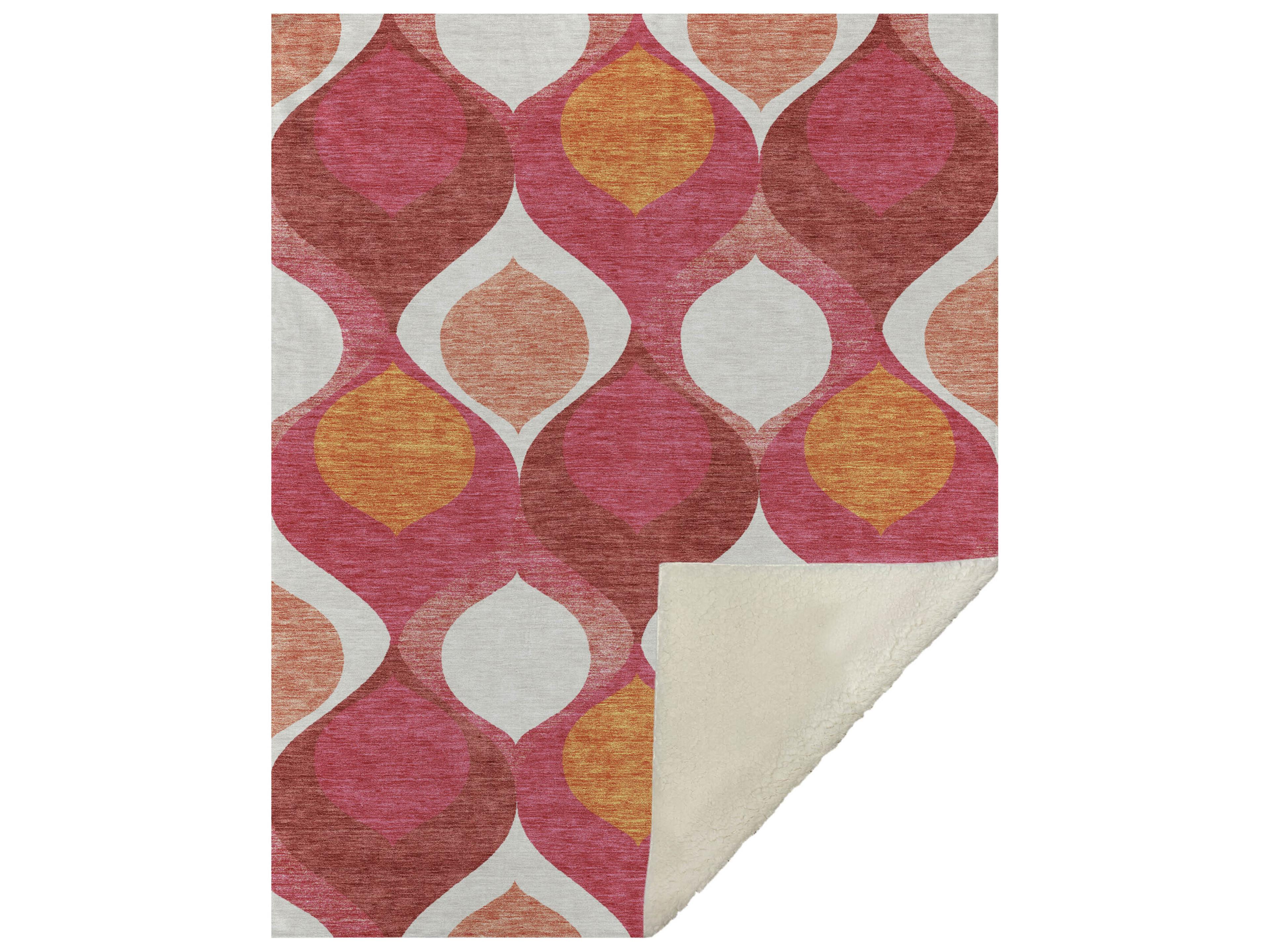 Dalyn Sherpa Pink Polyester Throw