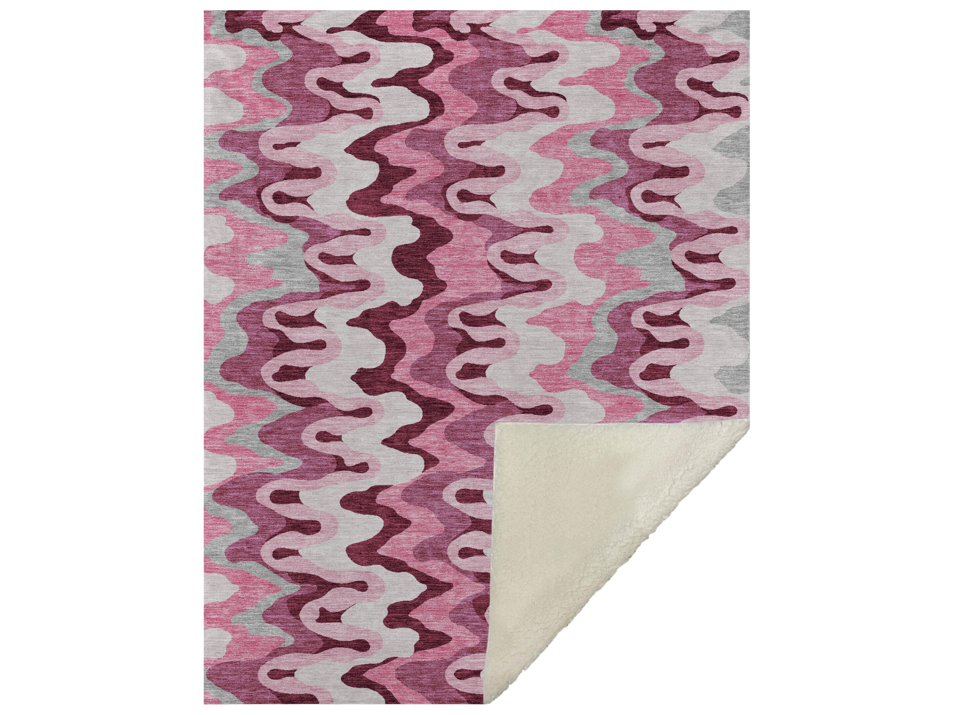 Dalyn Sherpa Pink Polyester Throw