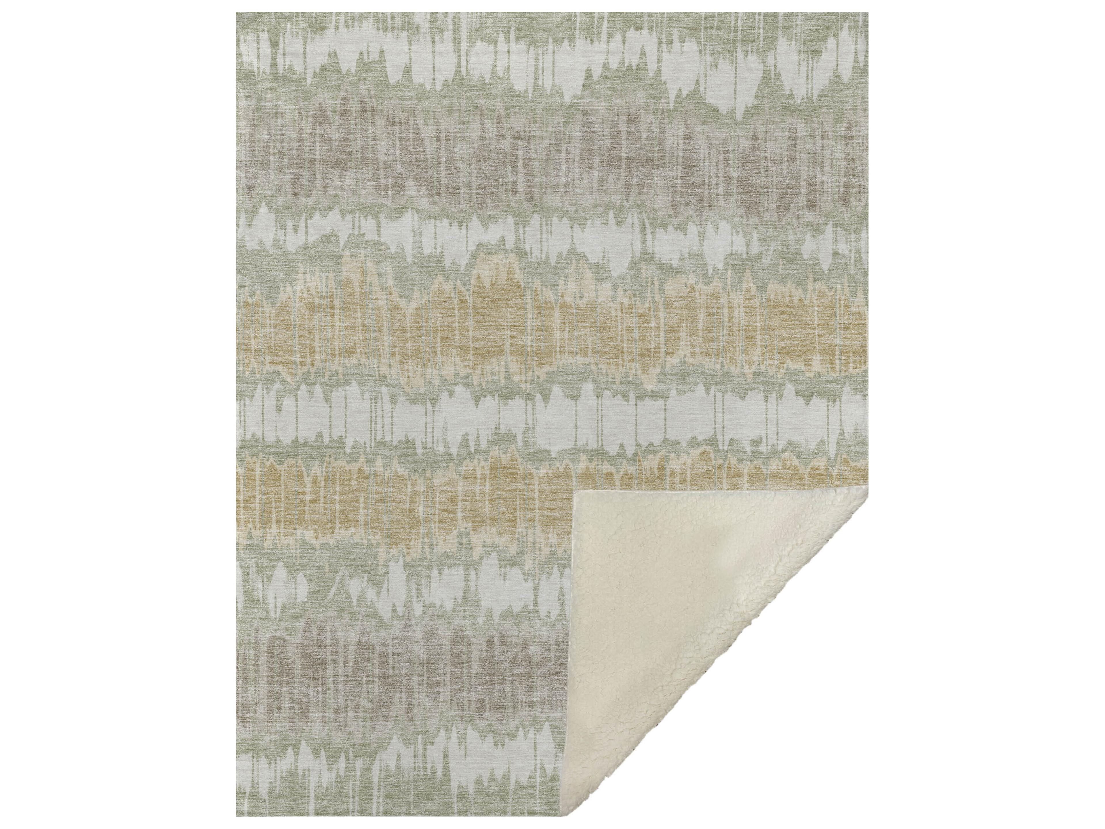 Dalyn Sherpa Green Polyester Throw