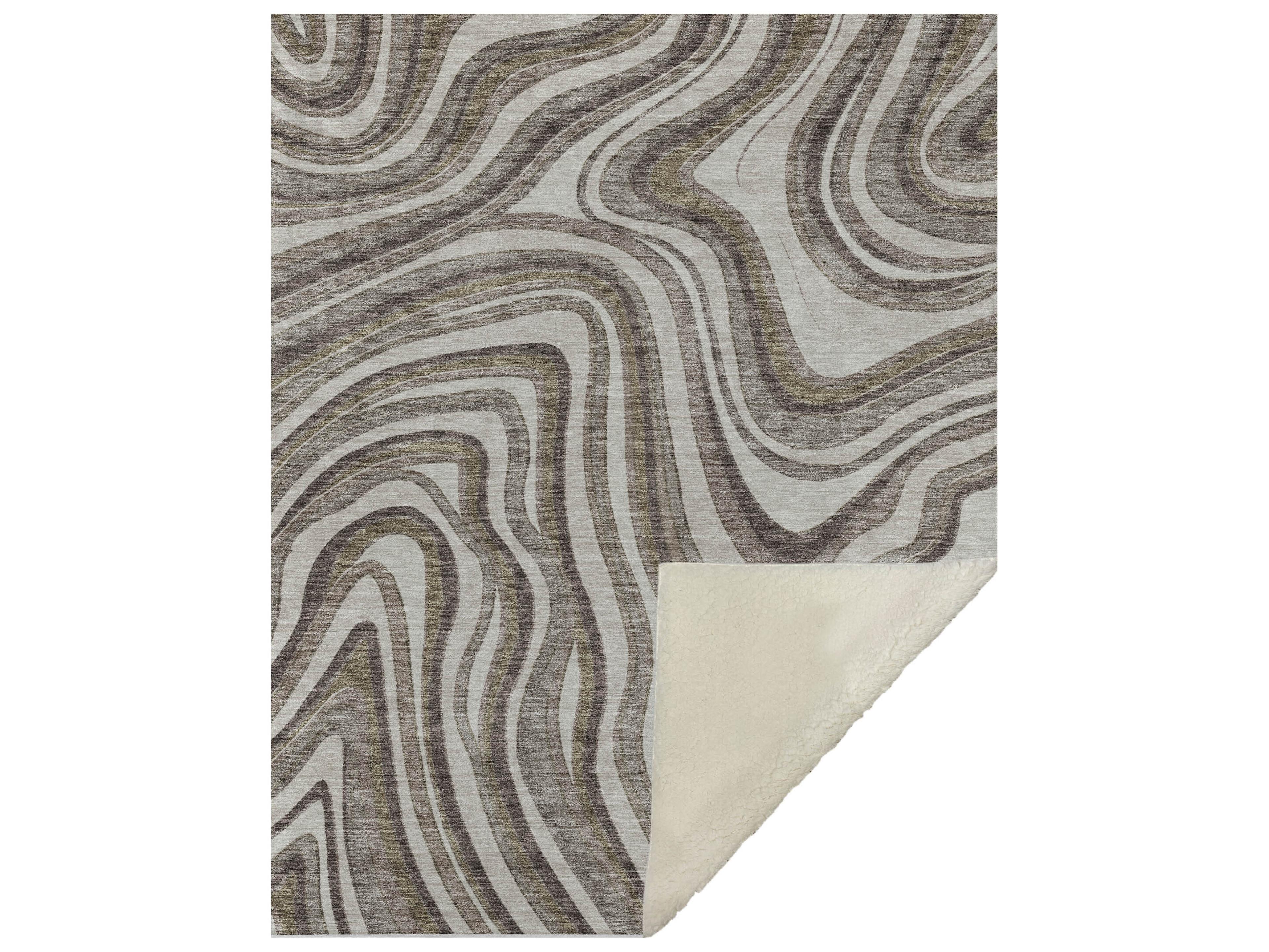 Dalyn Sherpa Brown Polyester Throw