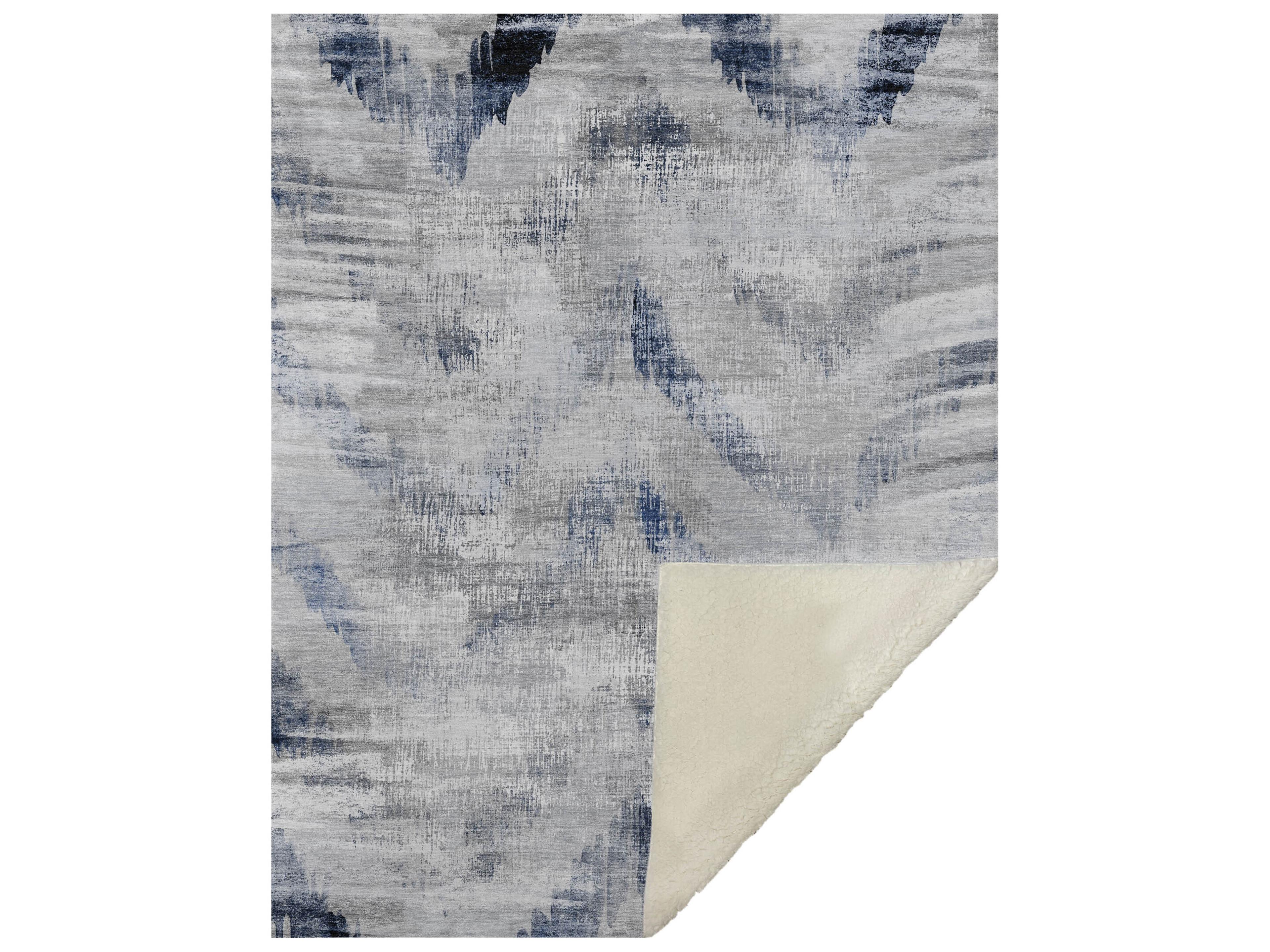 Dalyn Sherpa Gray Polyester Throw