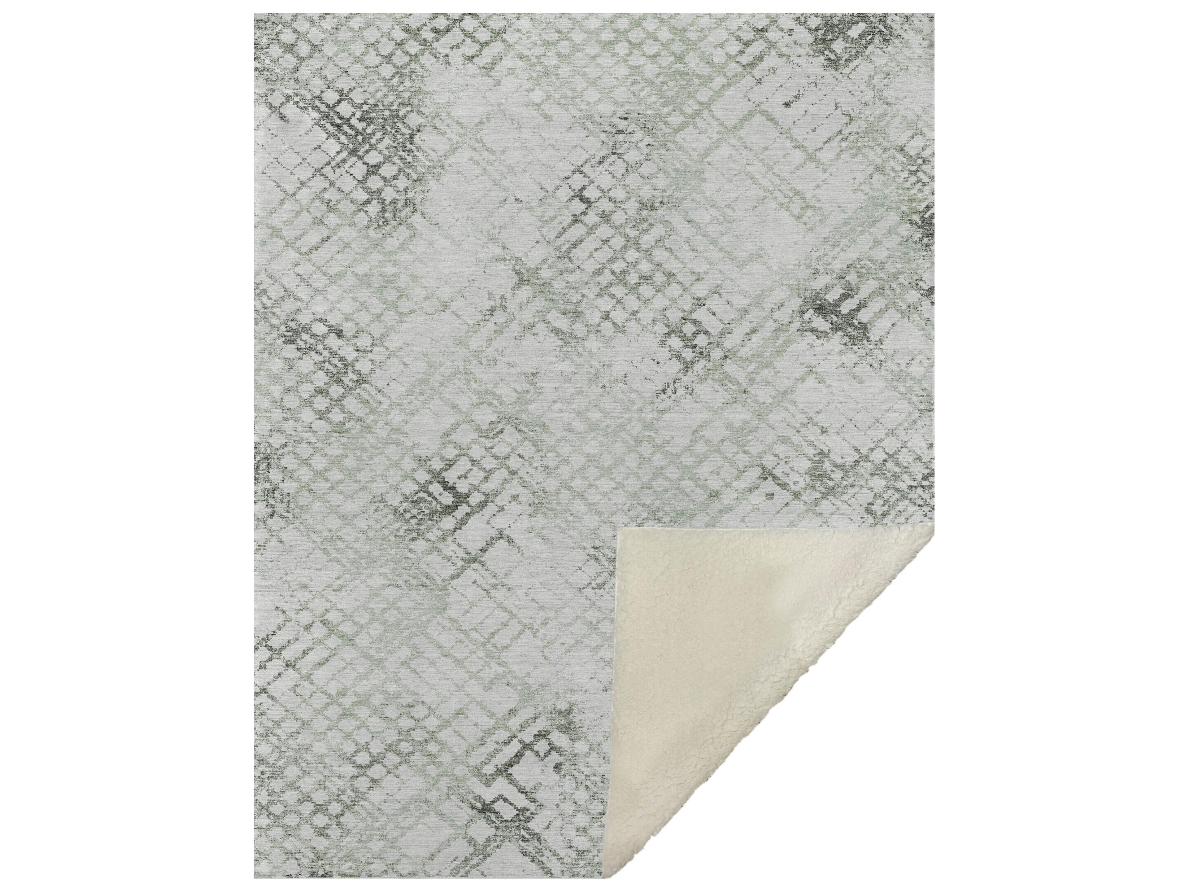 Dalyn Sherpa Green Polyester Throw