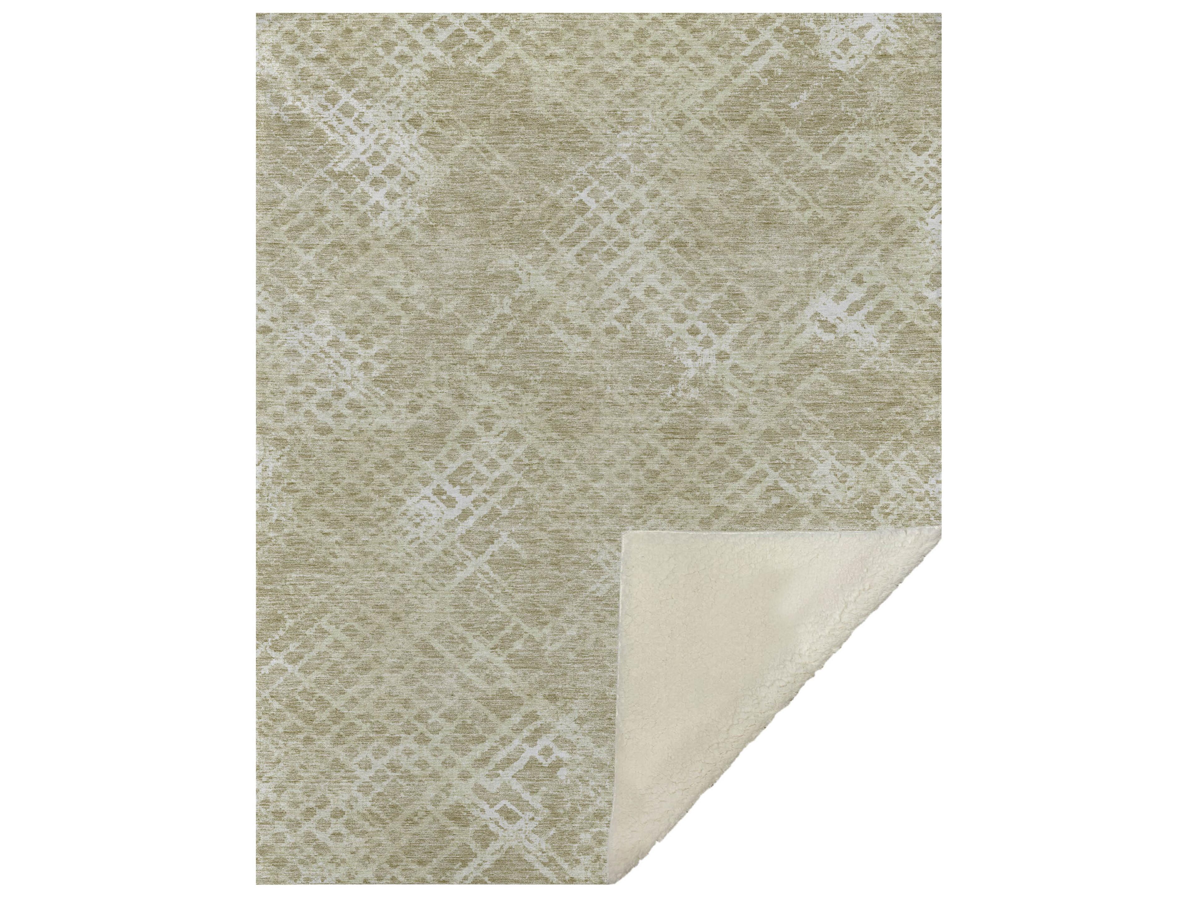 Dalyn Sherpa Brown Polyester Throw