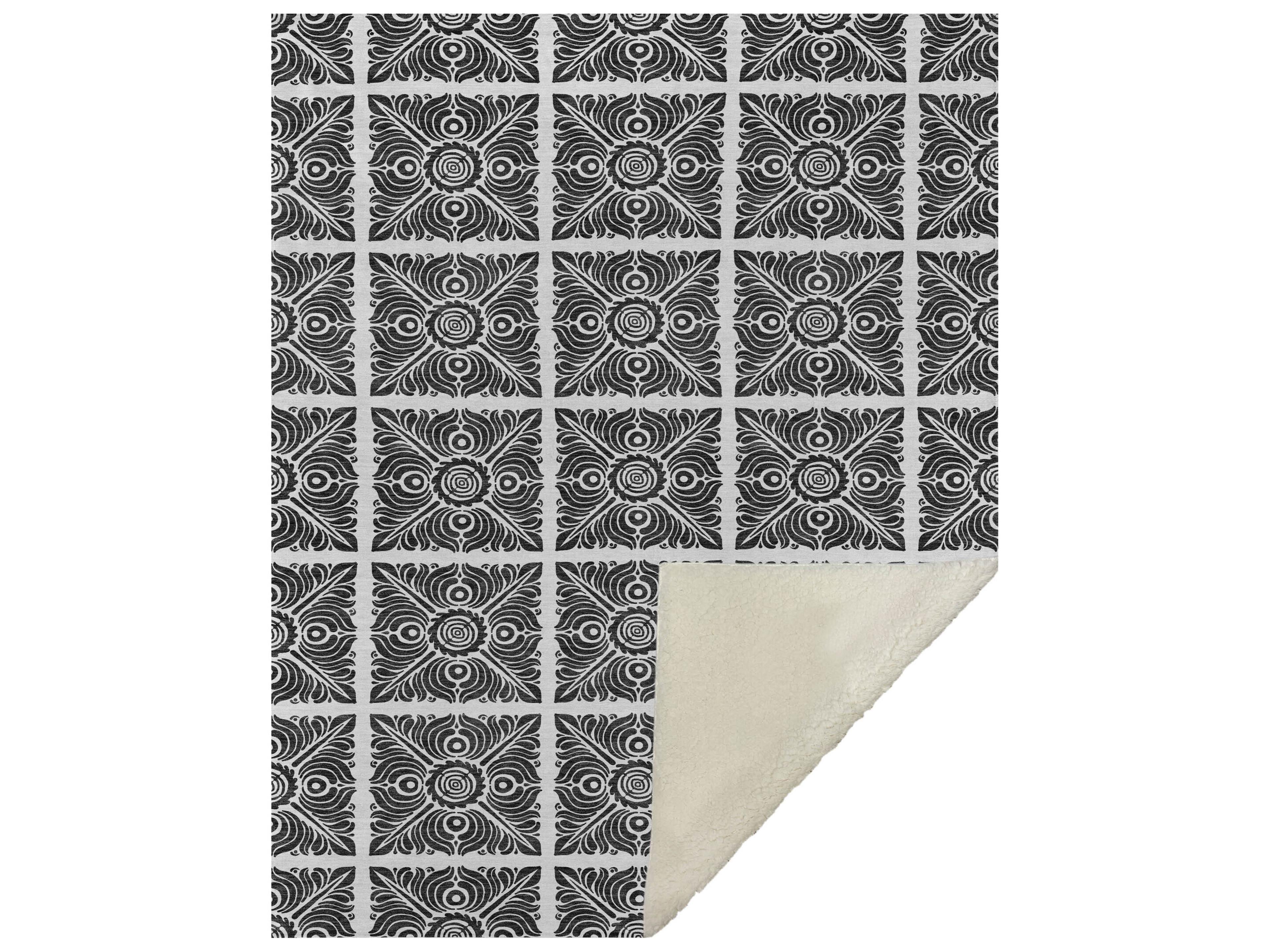 Dalyn Sherpa Ivory Polyester Throw