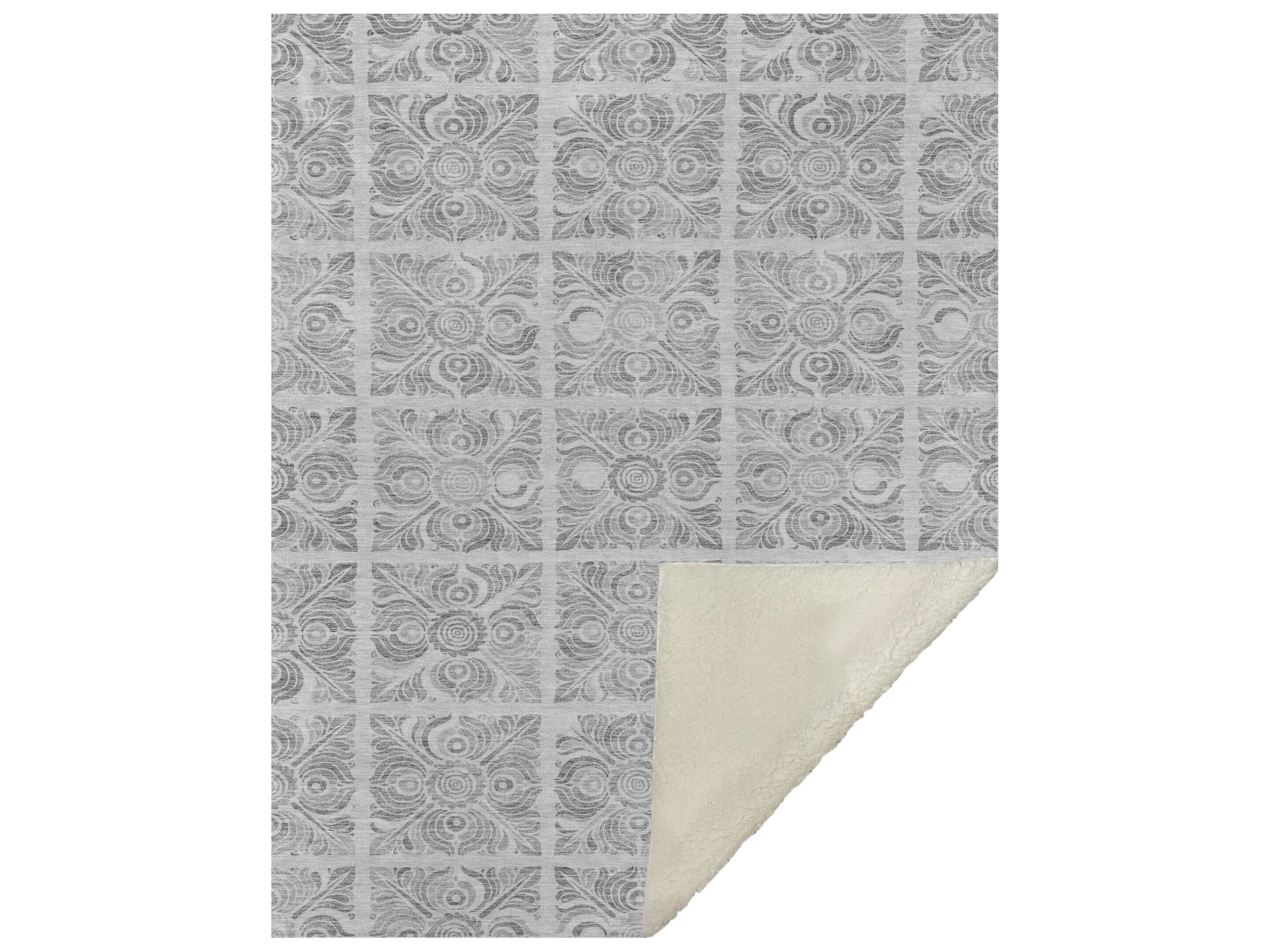 Dalyn Sherpa Gray Polyester Throw