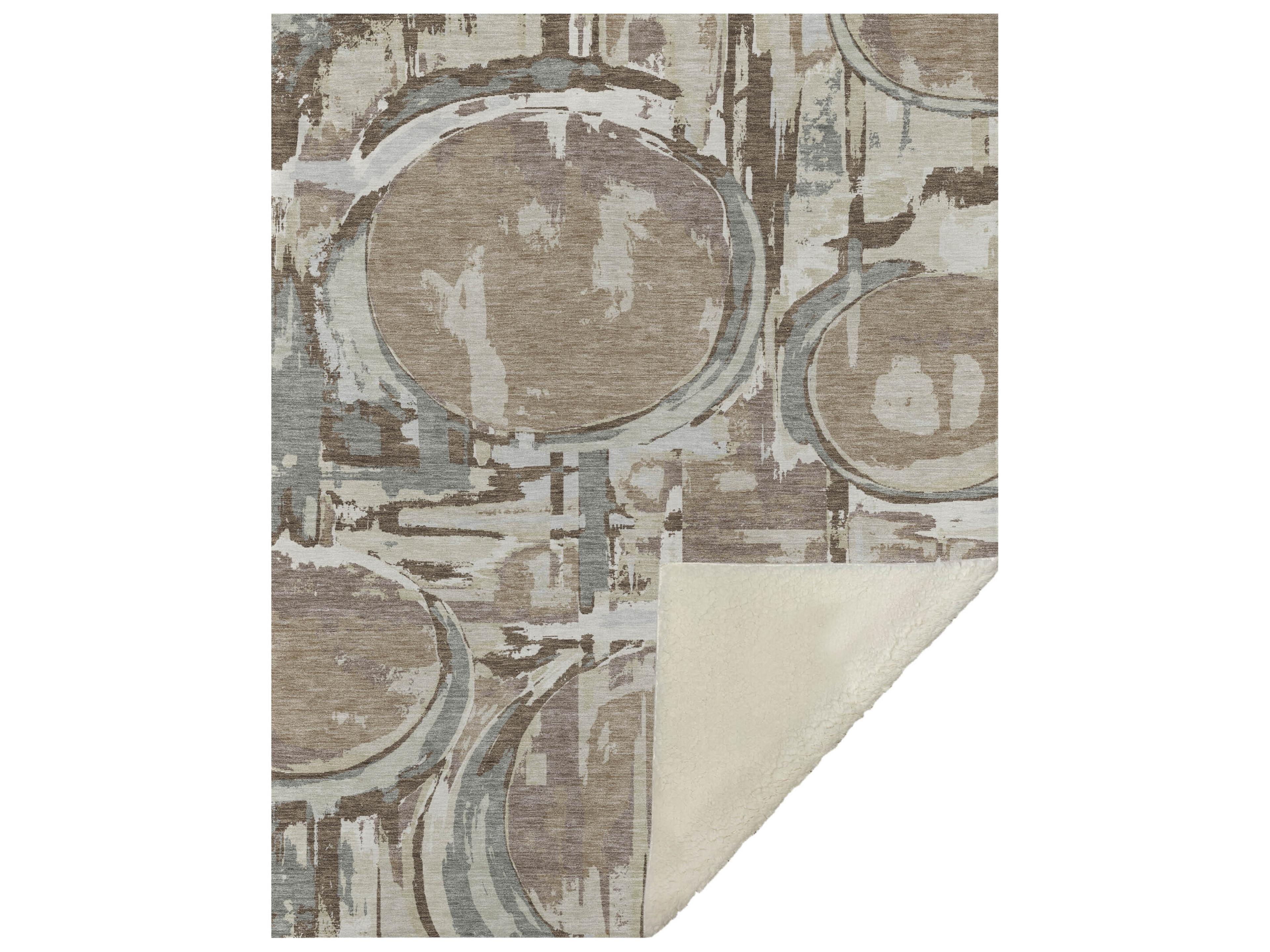 Dalyn Sherpa Brown Polyester Throw