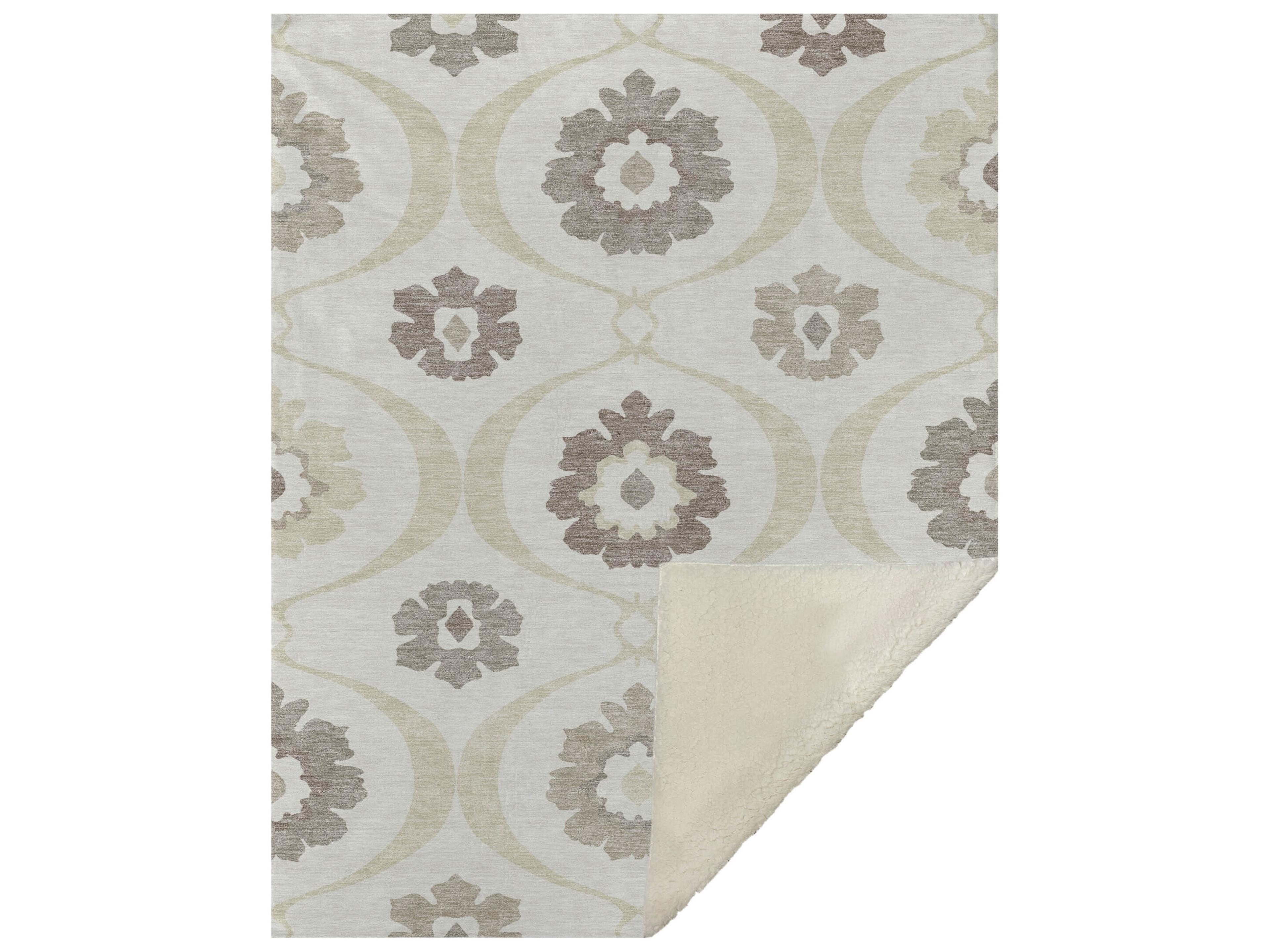 Dalyn Sherpa Ivory Polyester Throw