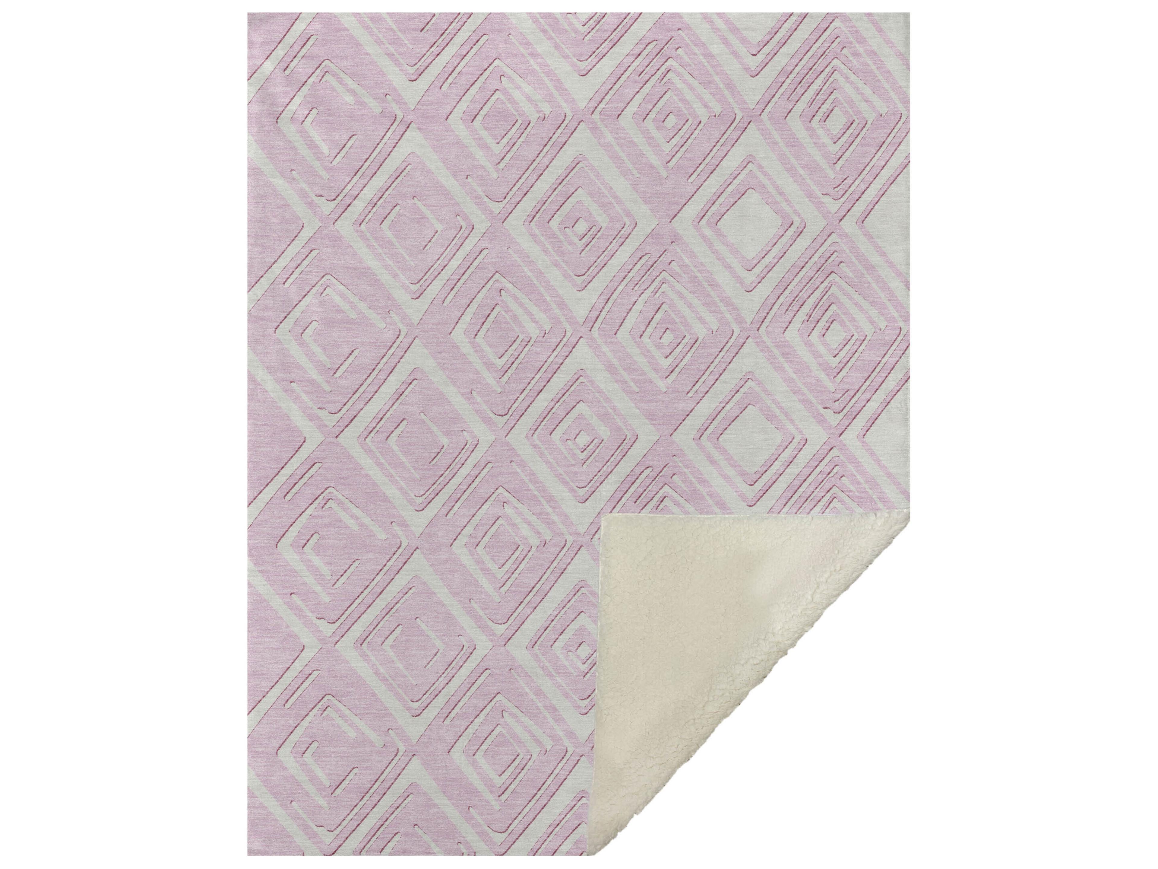 Dalyn Sherpa Pink Polyester Throw