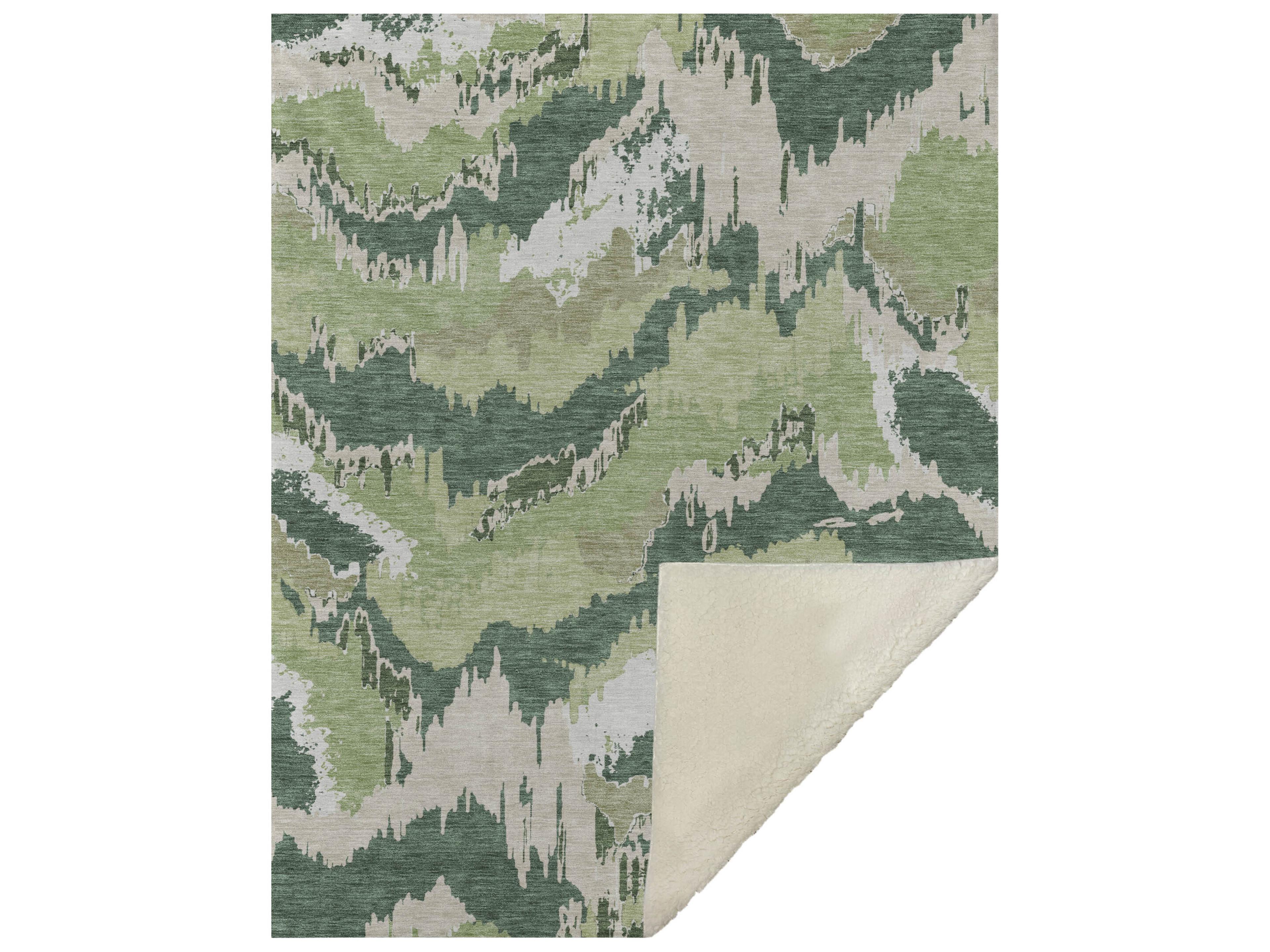 Dalyn Sherpa Green Polyester Throw