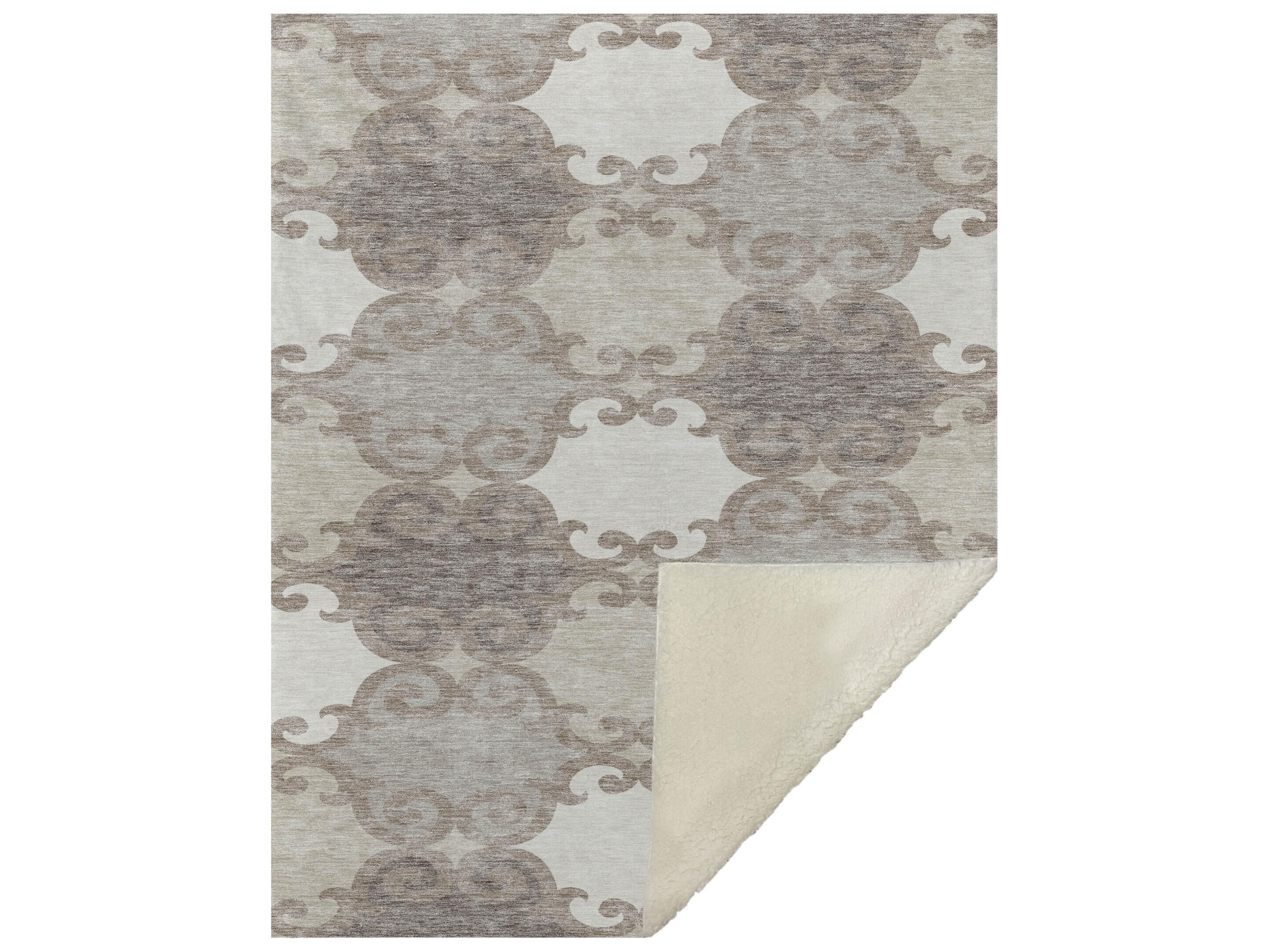 Dalyn Sherpa Brown Polyester Throw