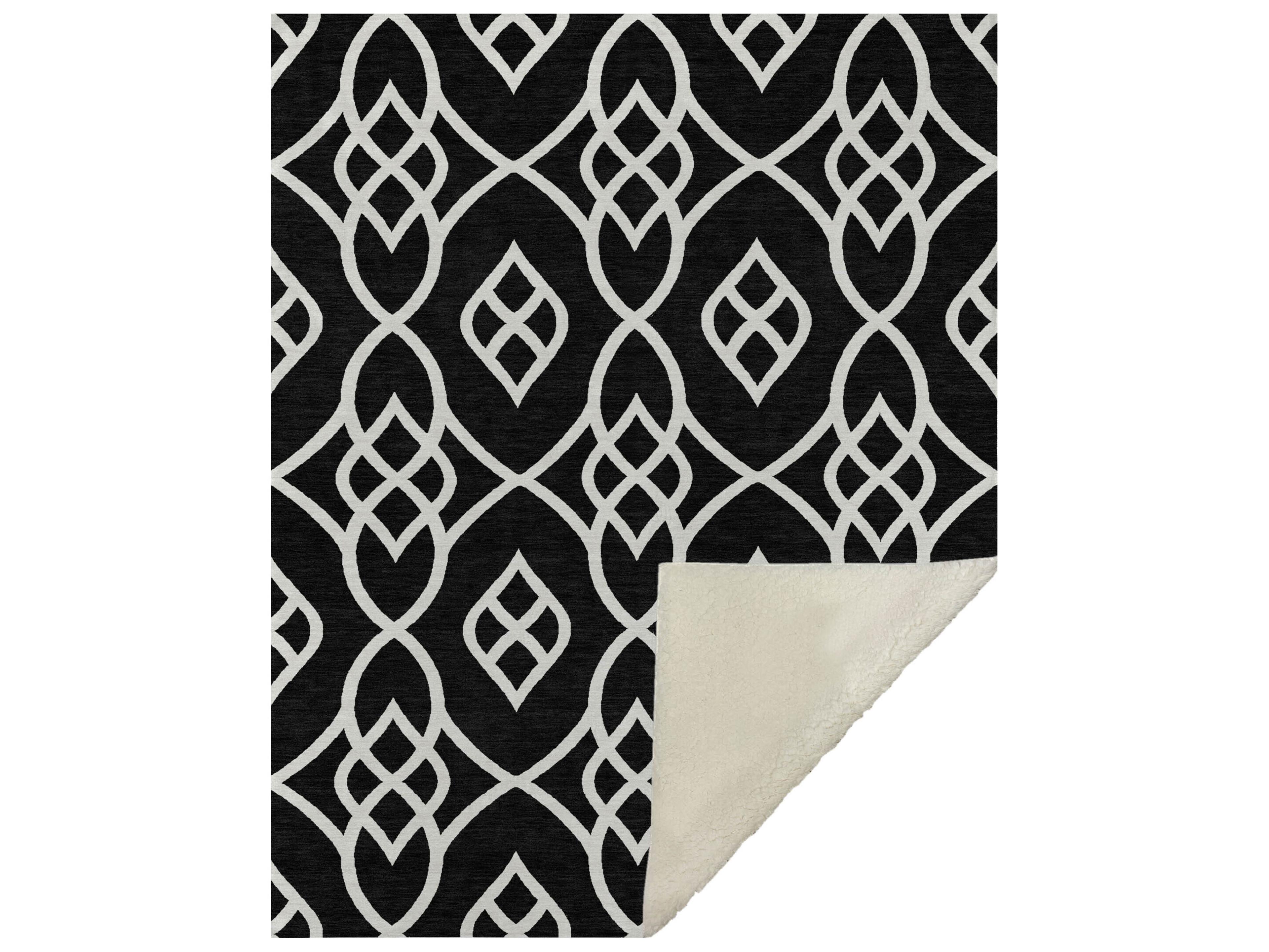 Dalyn Sherpa Black Polyester Throw