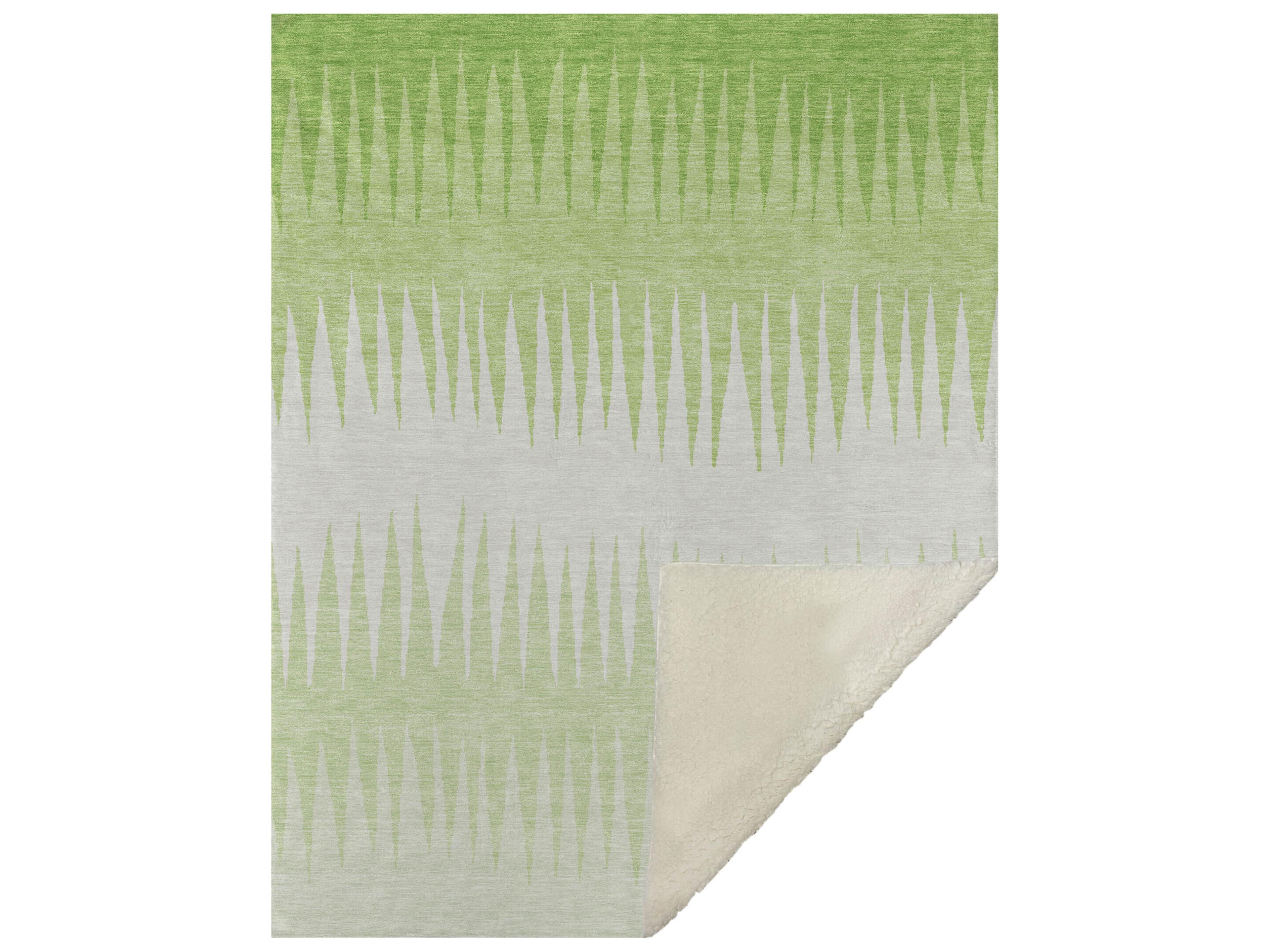 Dalyn Sherpa Green Polyester Throw