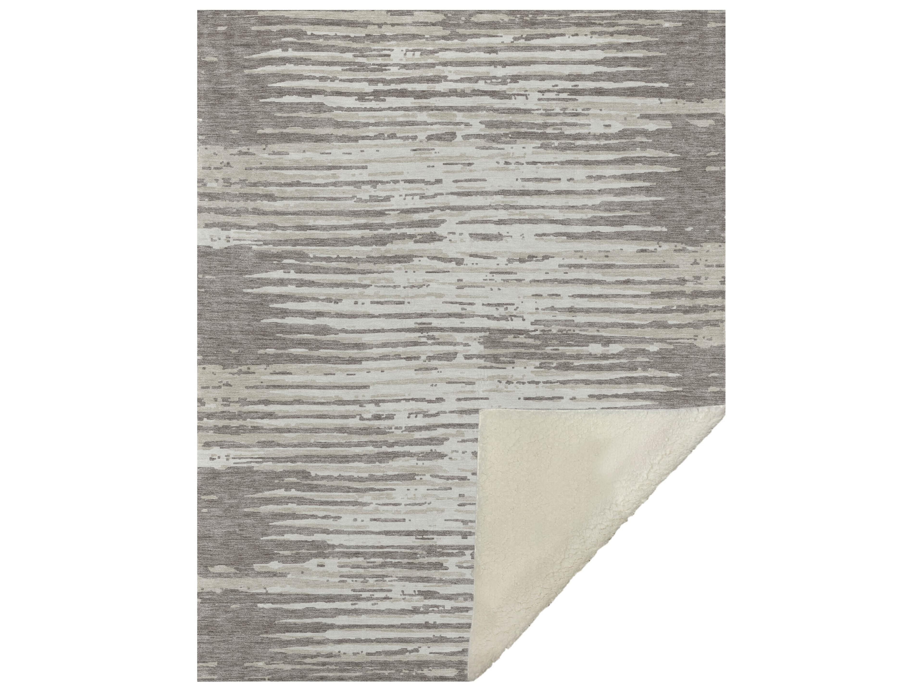 Dalyn Sherpa Brown Polyester Throw