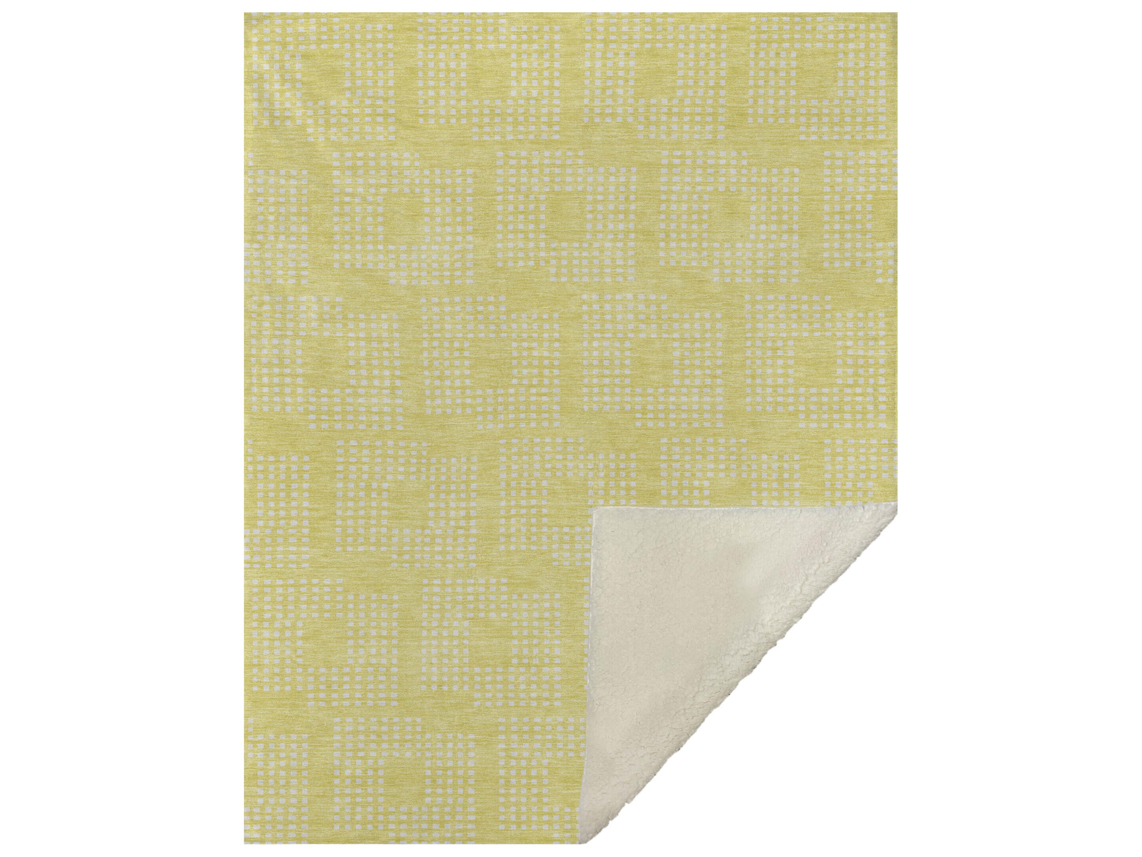 Dalyn Sherpa Gold Polyester Throw