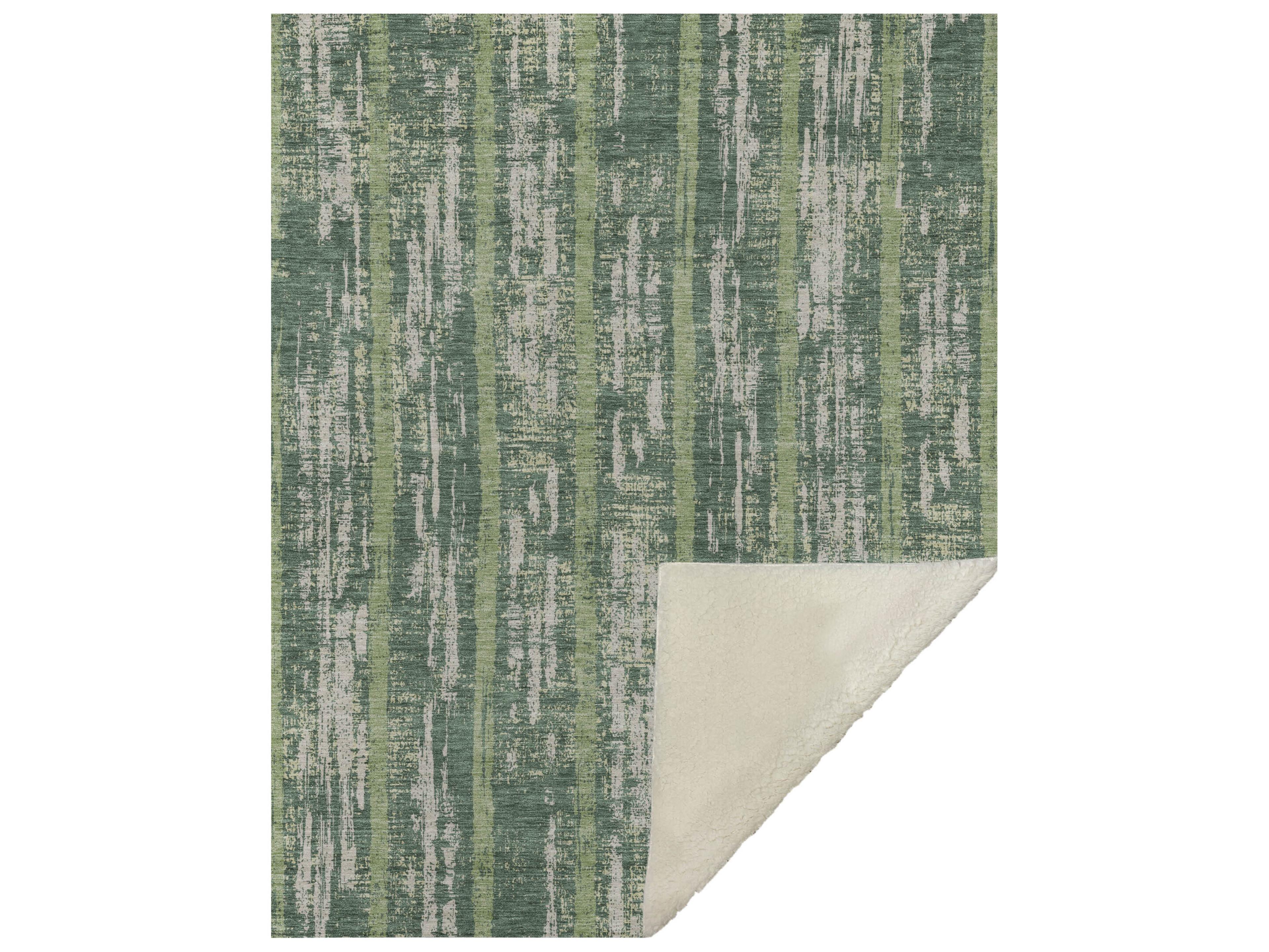 Dalyn Sherpa Green Polyester Throw