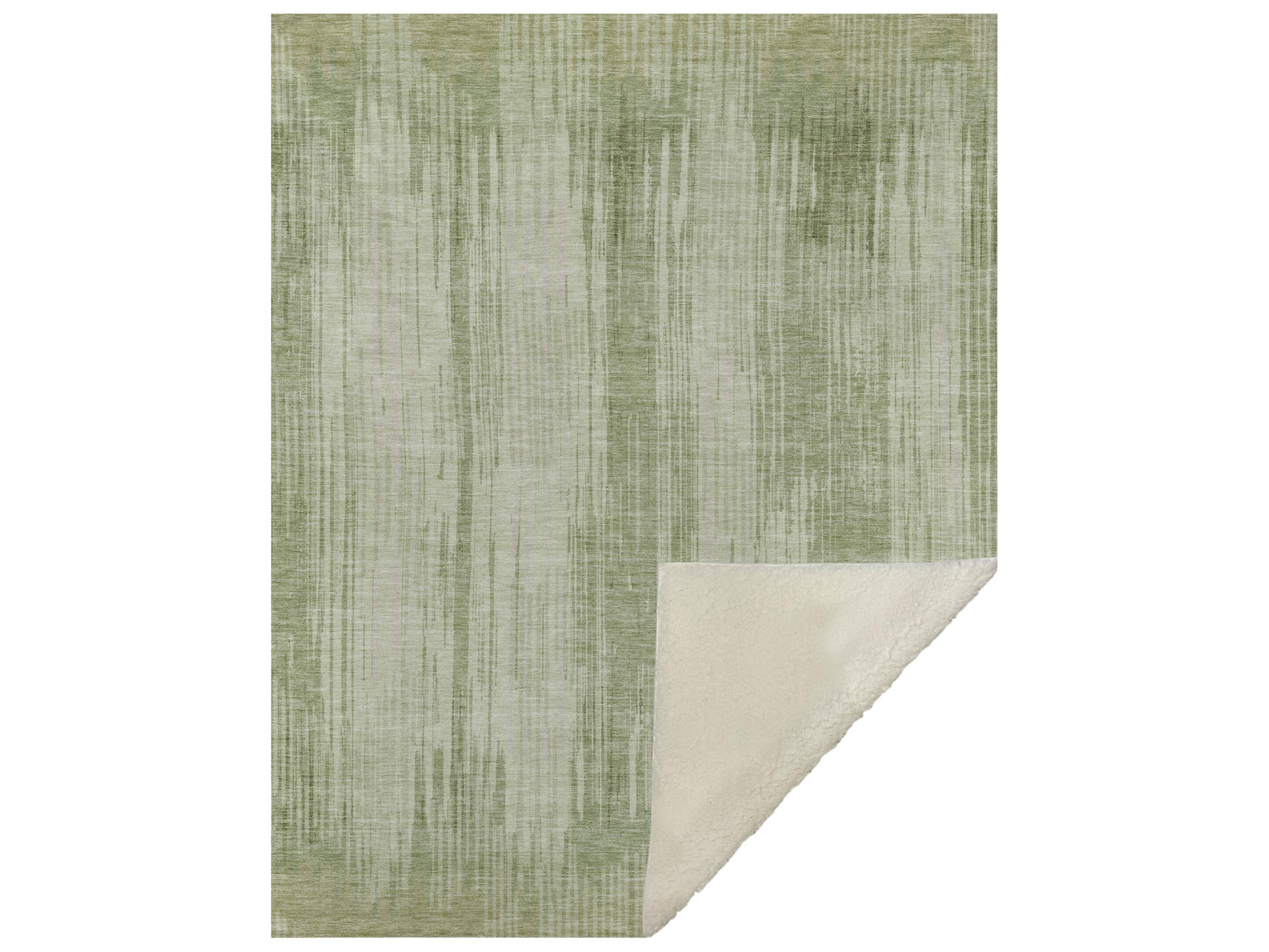 Dalyn Sherpa Green Polyester Throw